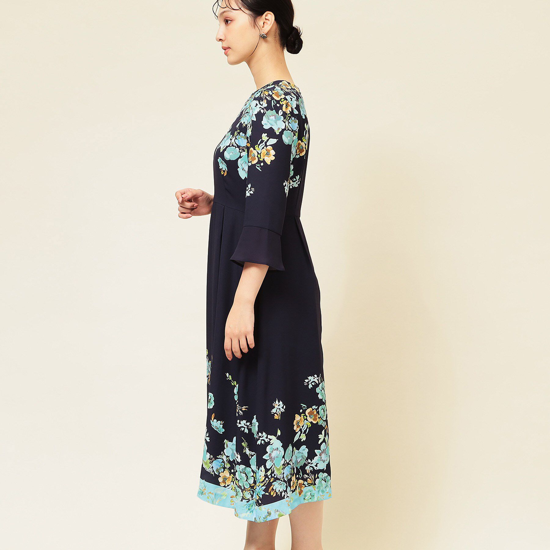 SunaUna「【co creation and yours／SS～L】花柄パネルワンピース」|ワンピース|