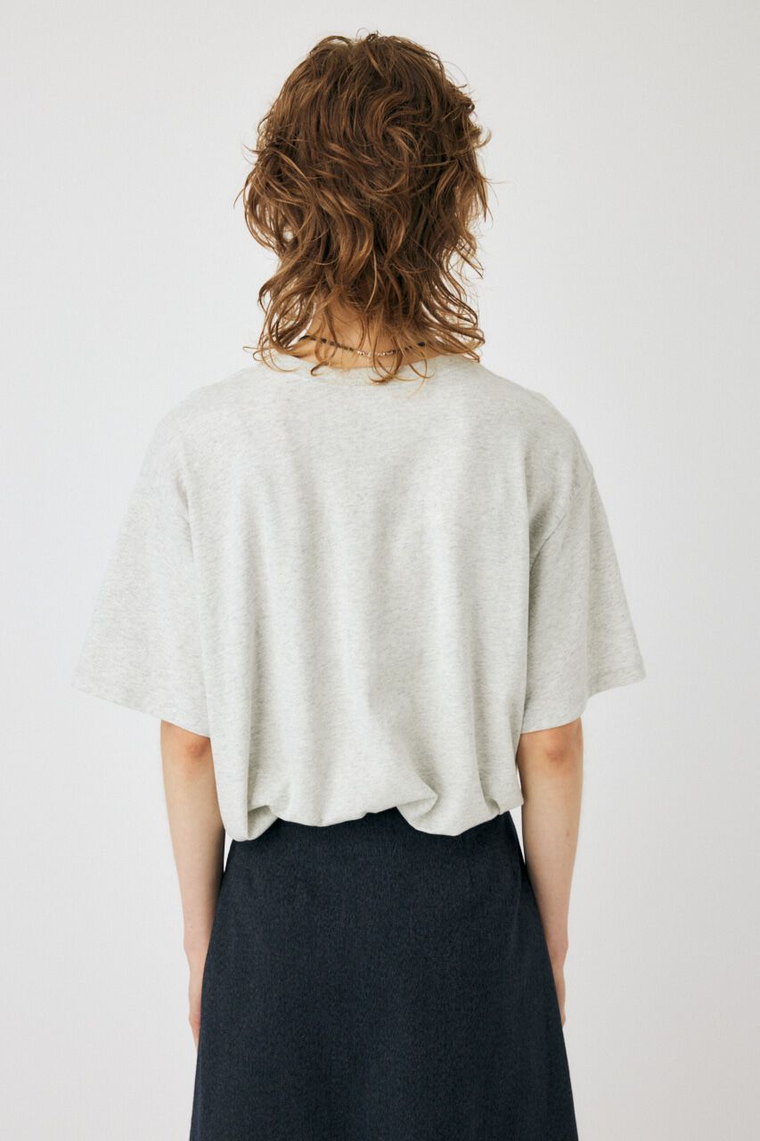 MOUSSY「MOUSSY LOGO IN LOGO Tシャツ」|Tシャツ・カットソー|