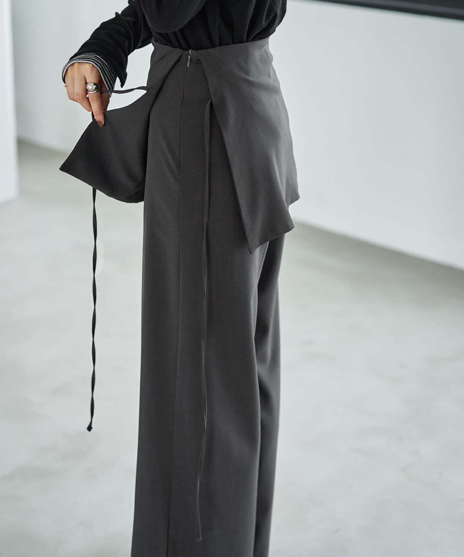 STYLE DELI「薄手でサラサラな腰周りラップワイドパンツ」|その他|