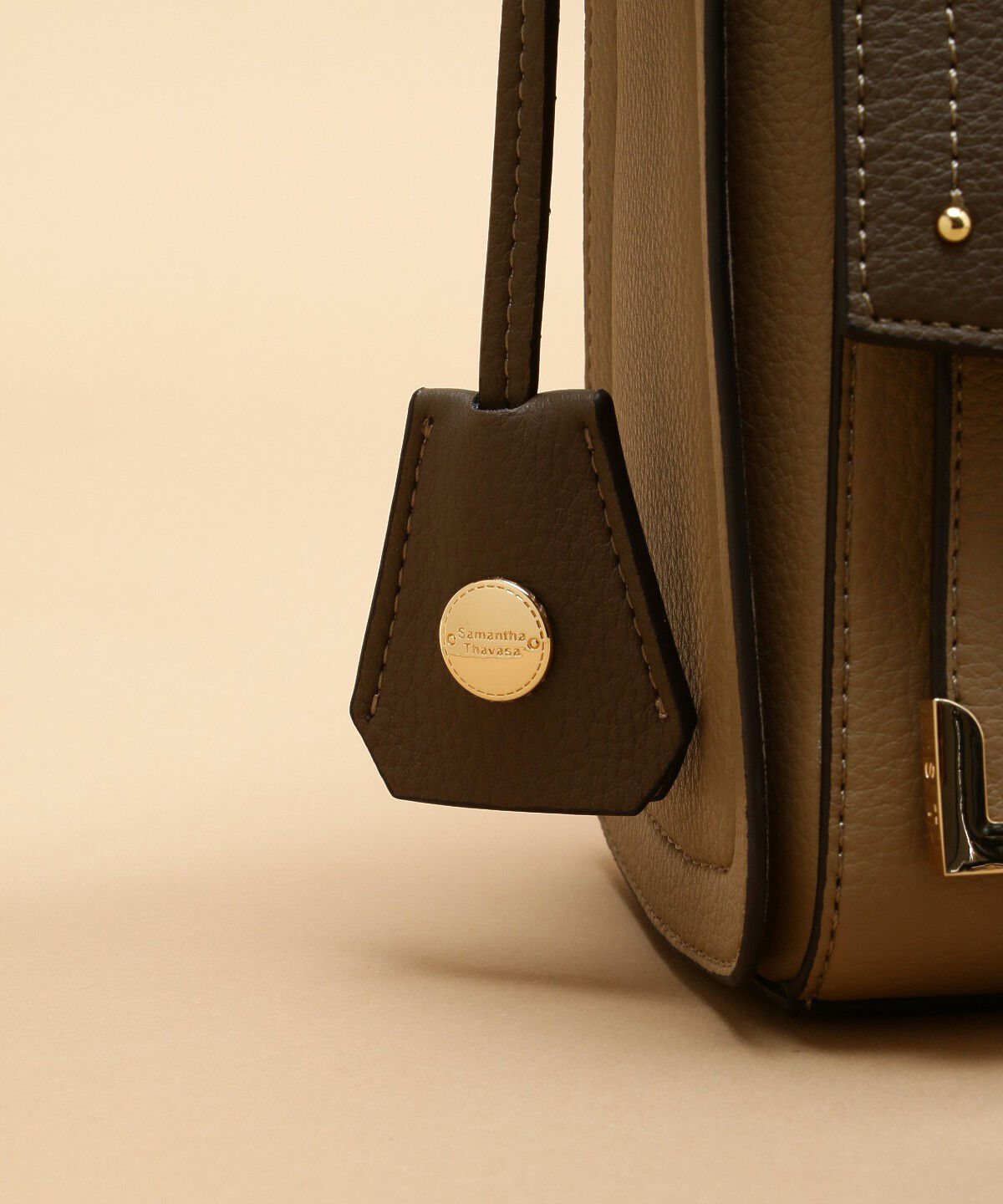 Samantha Thavasa「ミラー付き ショルダーバッグ」|ショルダー・メッセンジャー|