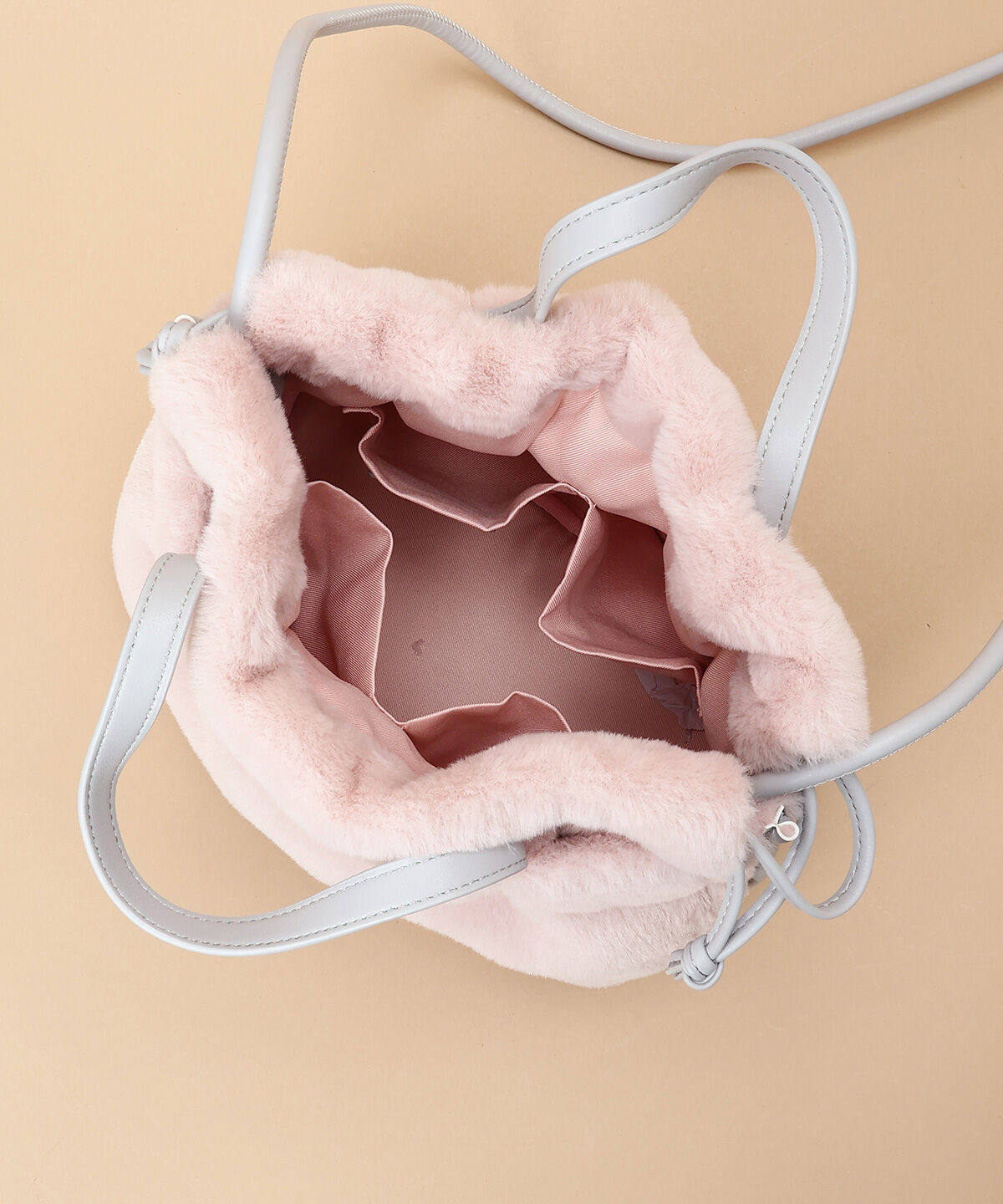 Samantha Thavasa「ファー巾着バッグ」|ハンドバッグ|