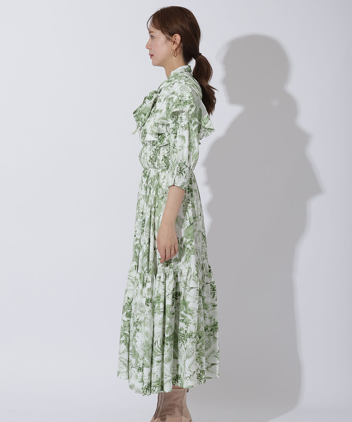 アンドクチュール「ボタニカル柄ボウタイリボンワンピース」|ワンピース|