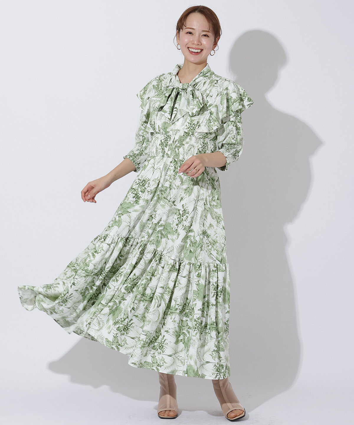 アンドクチュール「ボタニカル柄ボウタイリボンワンピース」|ワンピース|