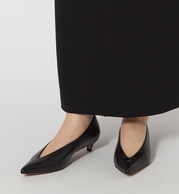 ODETTE E ODILE「シャローVポインテッド パンプス35&uarr;」|パンプス|