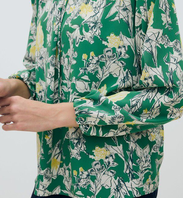 TOMORROWLAND collection「コックスコブフラワープリント ループリボンブラウス」|シャツ・ブラウス|