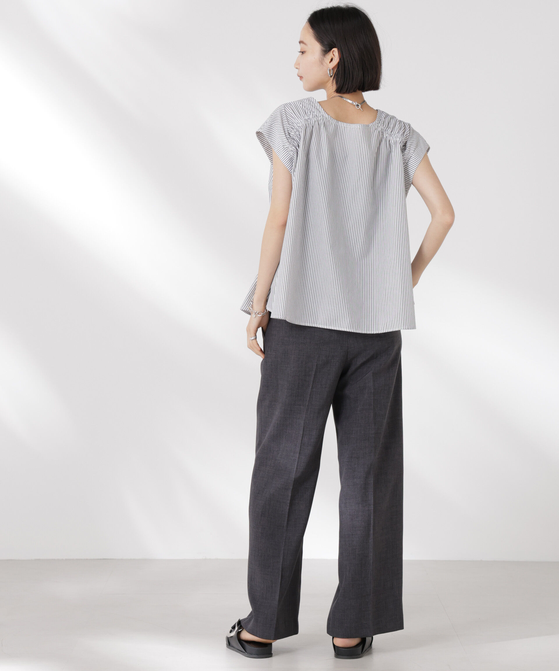 nano･universe「前後2wayギャザーデザインブラウス」|シャツ・ブラウス|