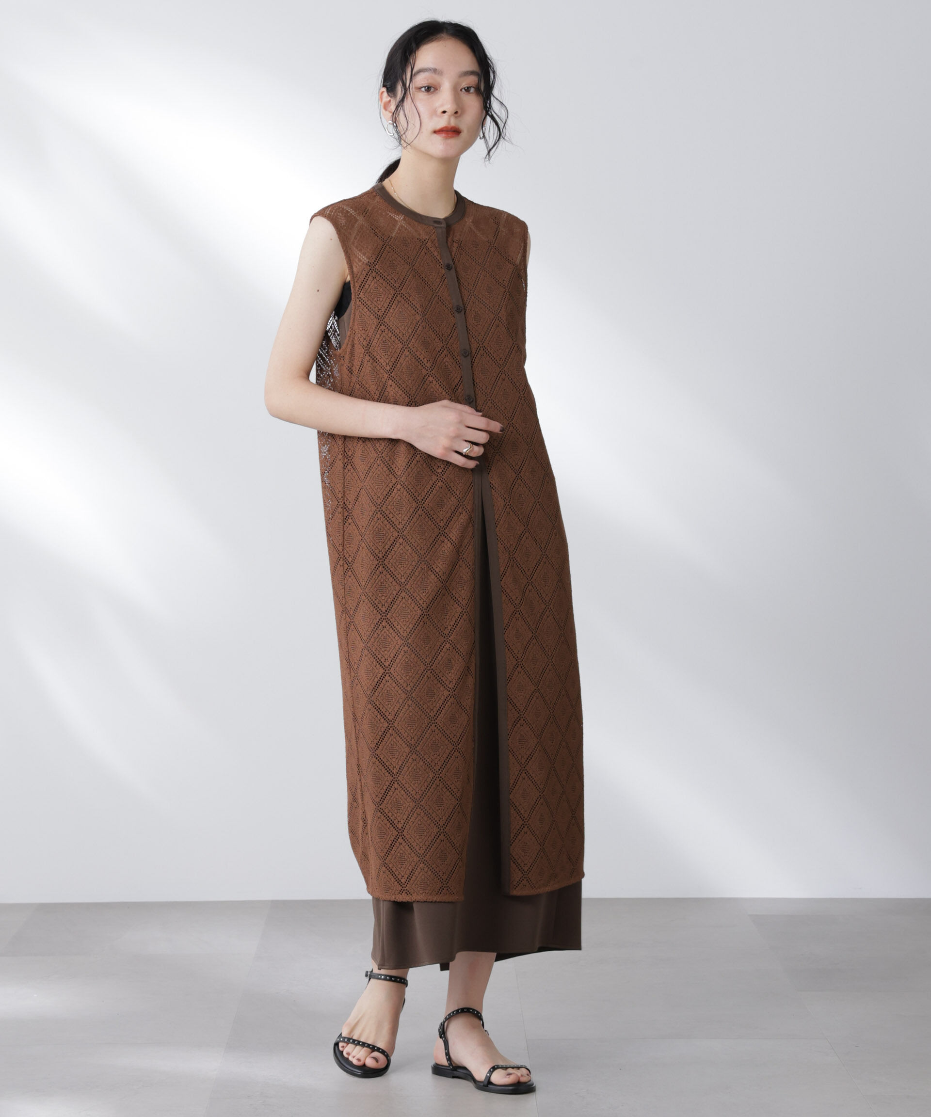 nano･universe「レースロングジレ&times;キャミワンピースセット」|ワンピース|ブラウン