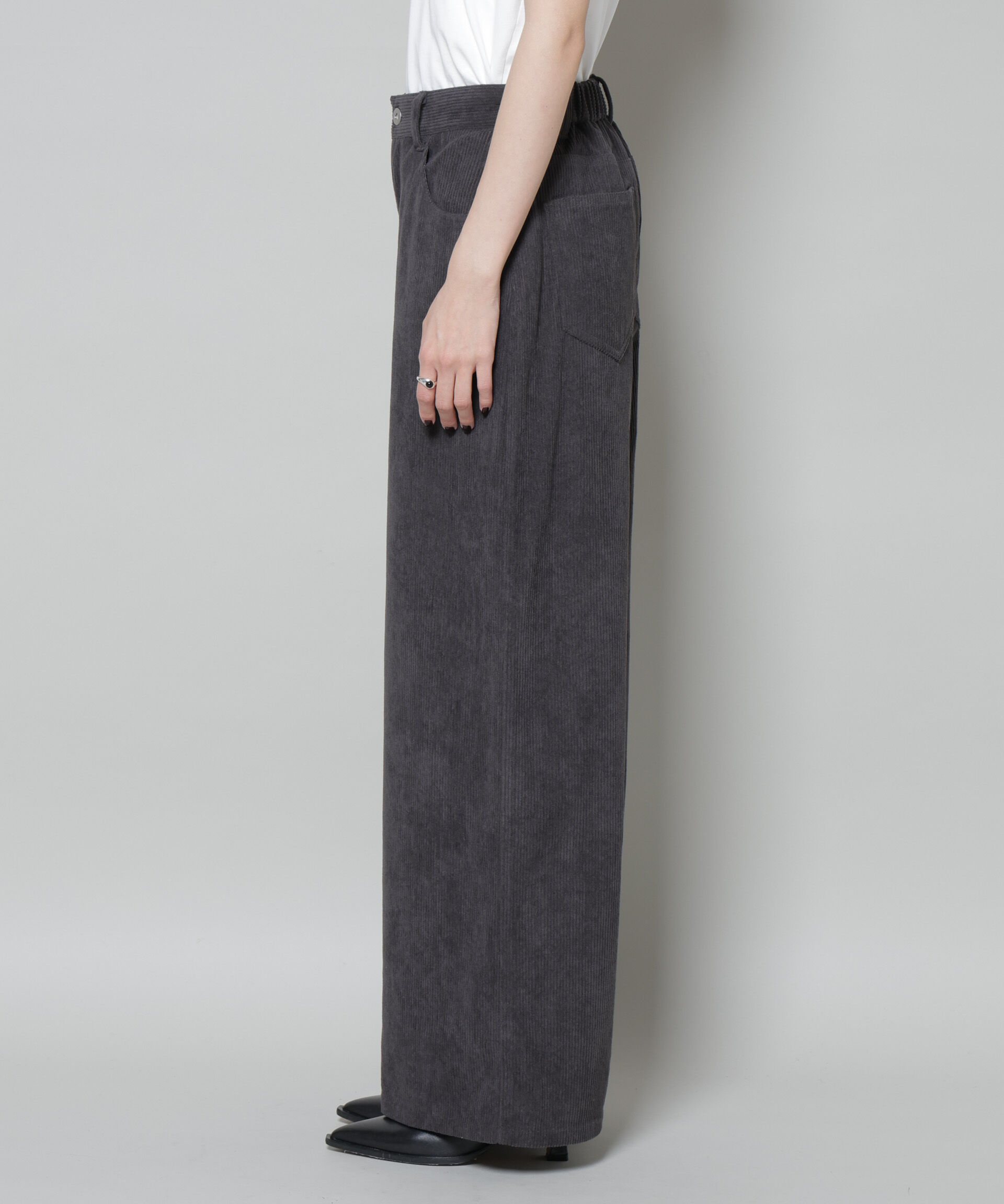 nano･universe「ソフトコーデュロイストレートパンツ」|チノ|