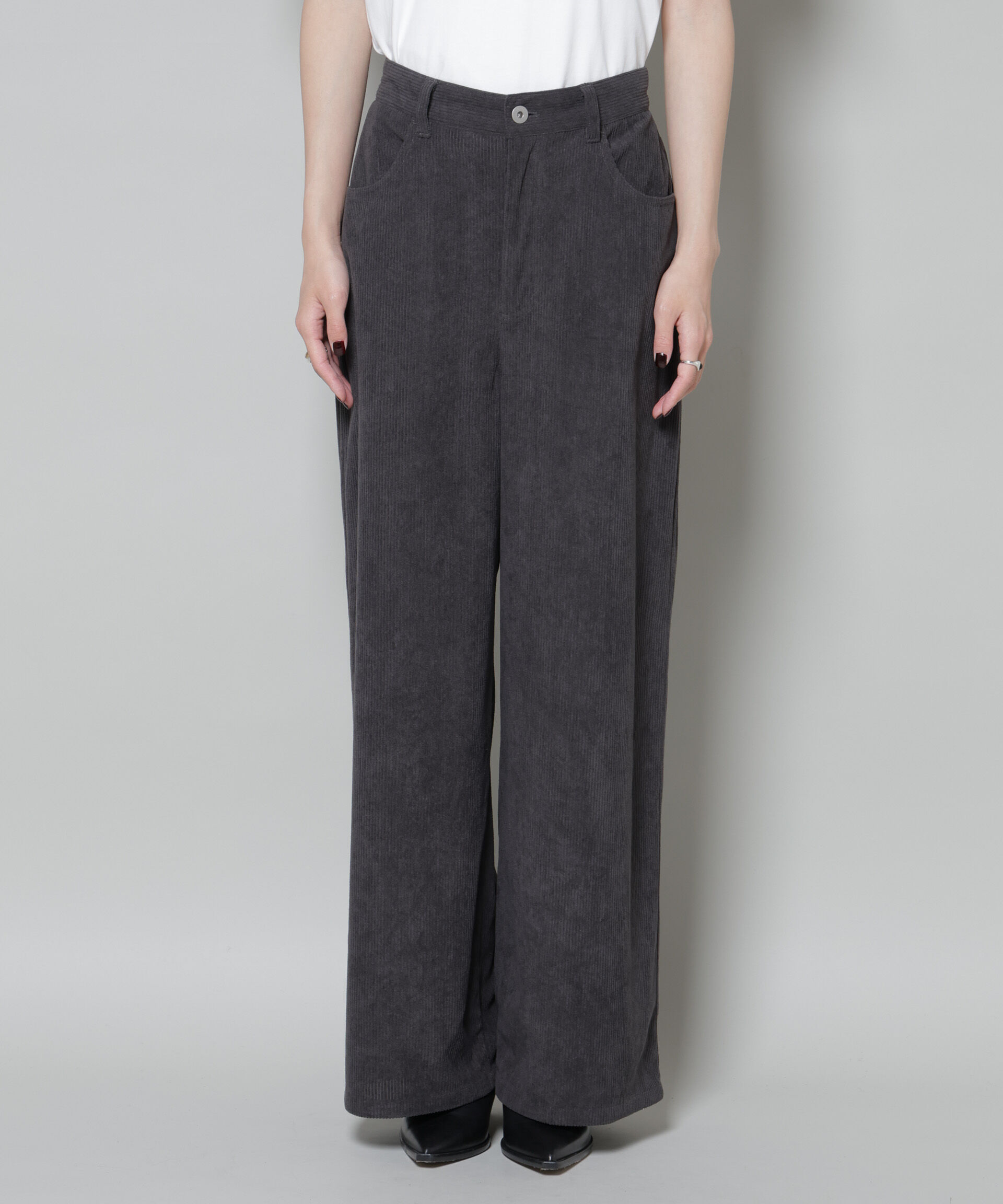 nano･universe「ソフトコーデュロイストレートパンツ」|チノ|