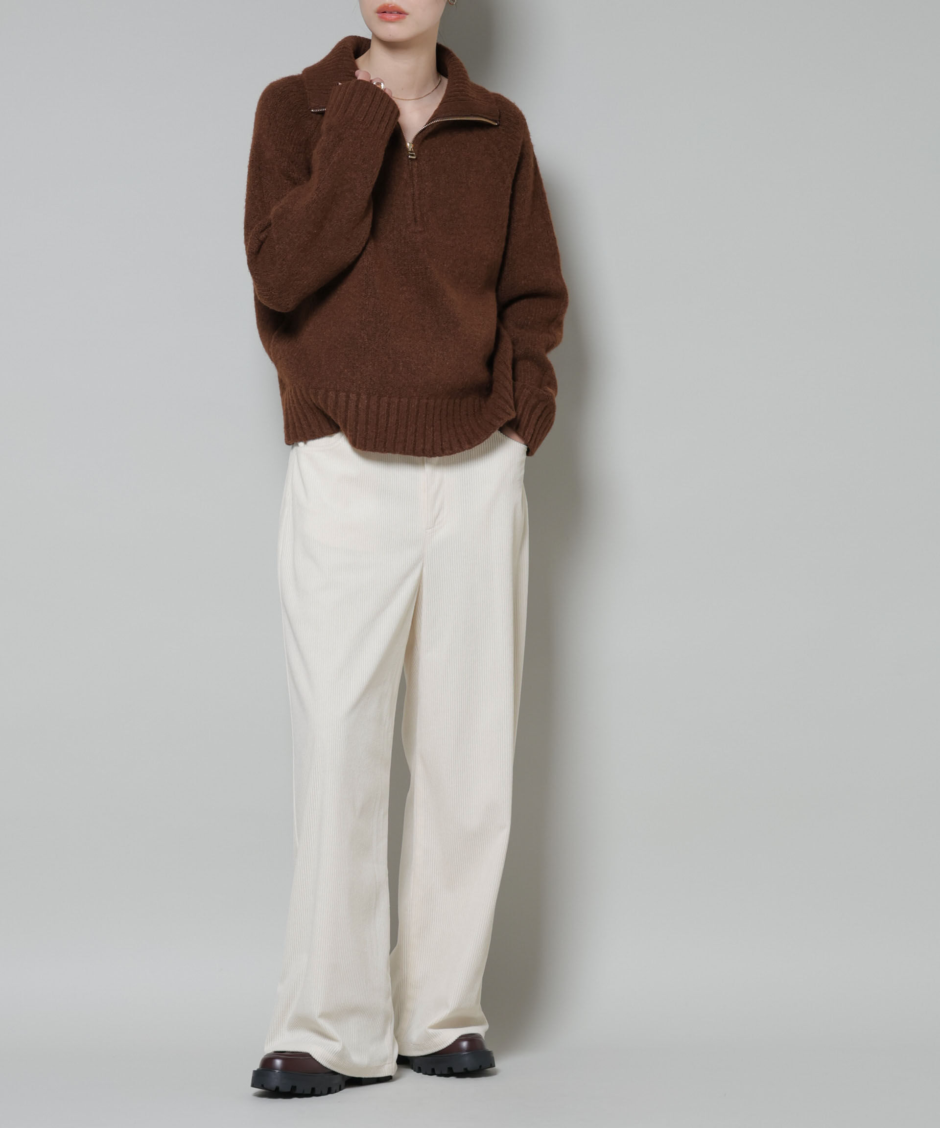 nano･universe「ソフトコーデュロイストレートパンツ」|チノ|アイボリー7