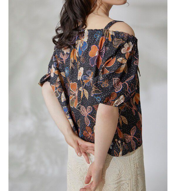 GRACE CONTINENTAL「バティックプリントオフショルトップ」|Tシャツ・カットソー|