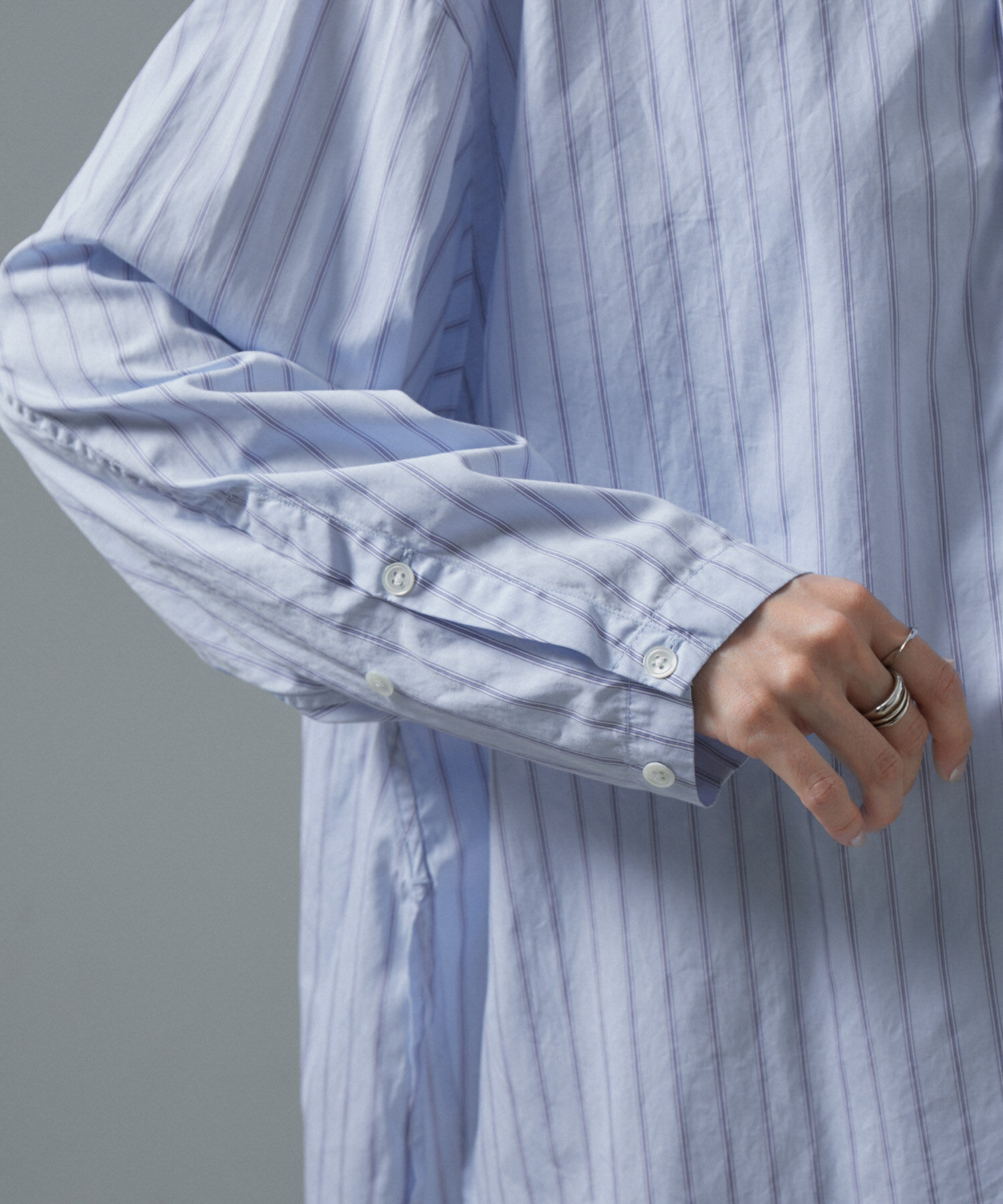 SALON adam et rope'「【Americana（アメリカーナ）】タイプライターロングシャツ/ストライプ」|シャツ・ブラウス|