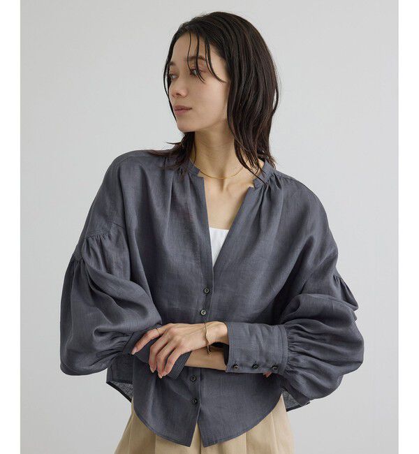 SALON adam et rope'「GENTLE LINEN クロップドギャザーブラウス」|シャツ・ブラウス|グレー(07)