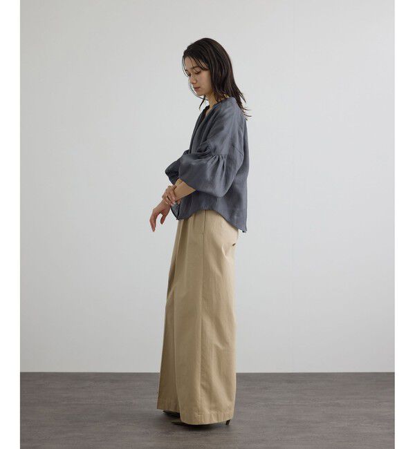 SALON adam et rope'「GENTLE LINEN クロップドギャザーブラウス」|シャツ・ブラウス|