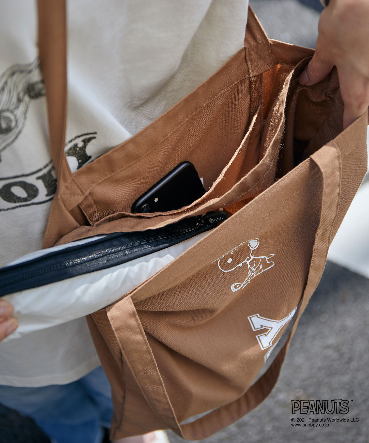 VIS「【A4対応】【PEANUTSコラボ】仕切りトートバッグ」|トートバッグ|