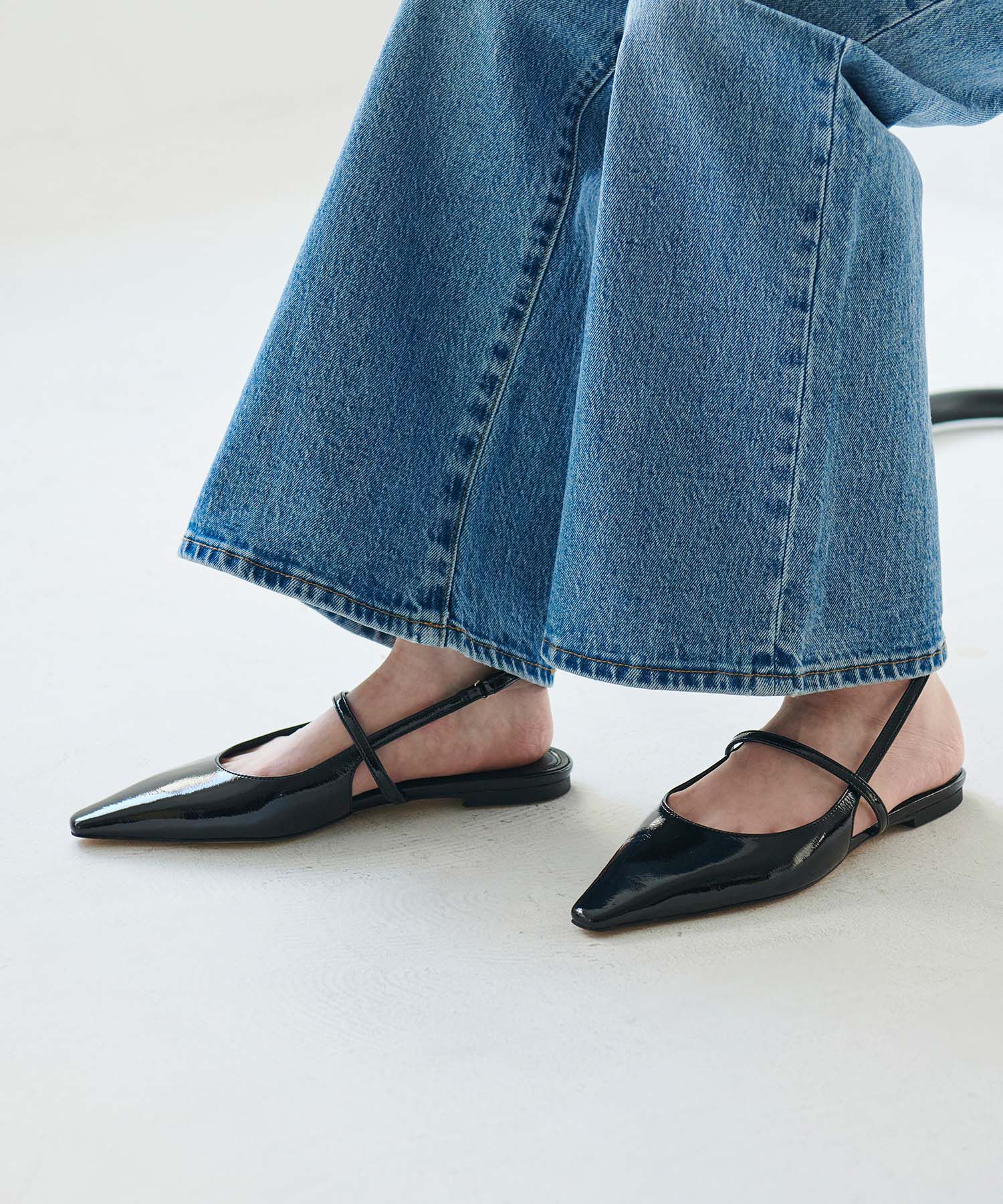 ADAM ET ROPE'「メリージェーンフラットミュール」|その他|ブラック(01)