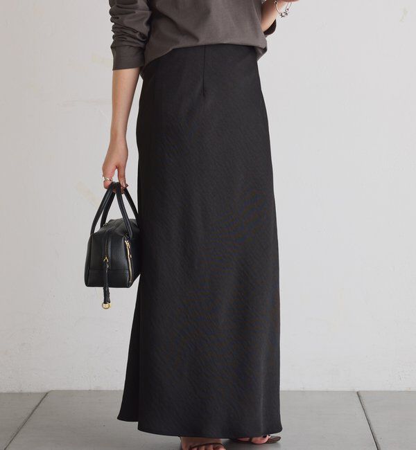  「【IDE監修大きめサイズ/WEB限定リバイバル】サテンマーメイドスカート」|スカート|