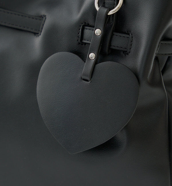  「【5色展開/通勤・通学に◎】チャーム付きベルトデザインBIGトートバッグ」|トートバッグ|