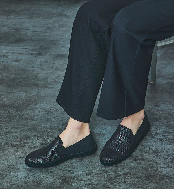 alfredoBANNISTER「【berevere別注】エラスティック 編込みパターン スリッポン」|スニーカー|