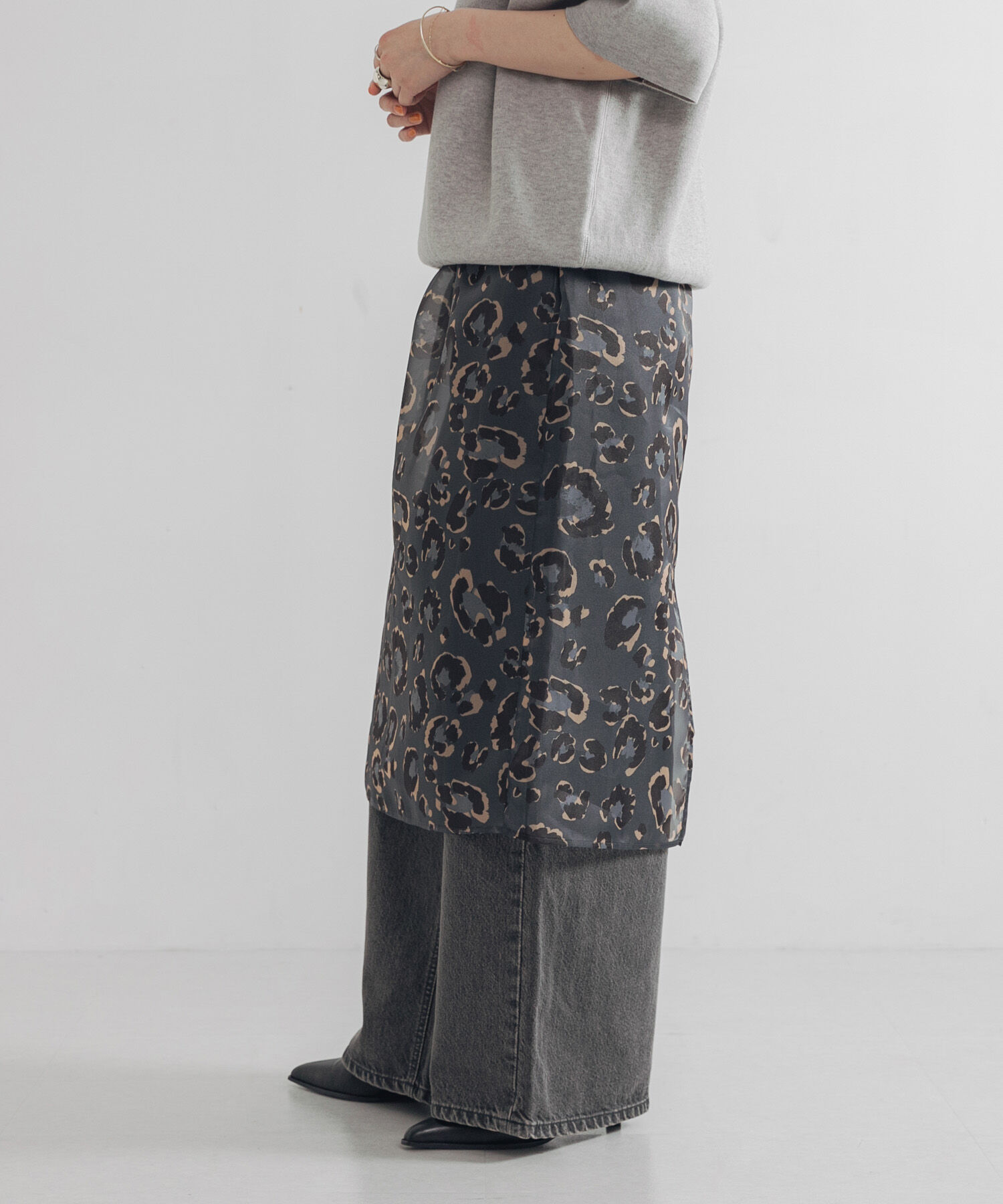 URBAN RESEARCH「レオパードプリントレイヤードスカート」|スカート|