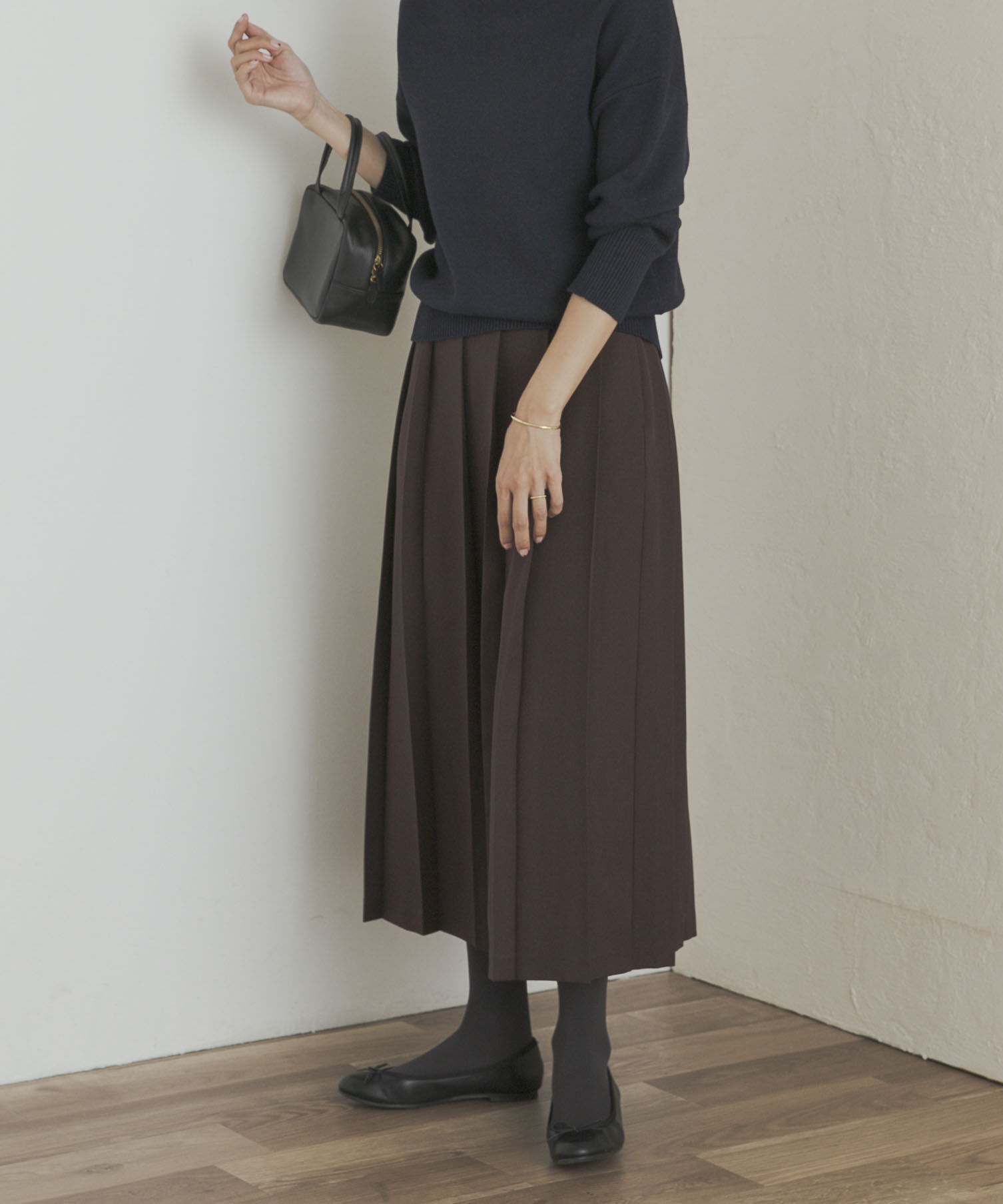 URBAN RESEARCH DOORS「『UR TECH SMOOTHLUXE』片ヒダプリーツスカート」|スカート|