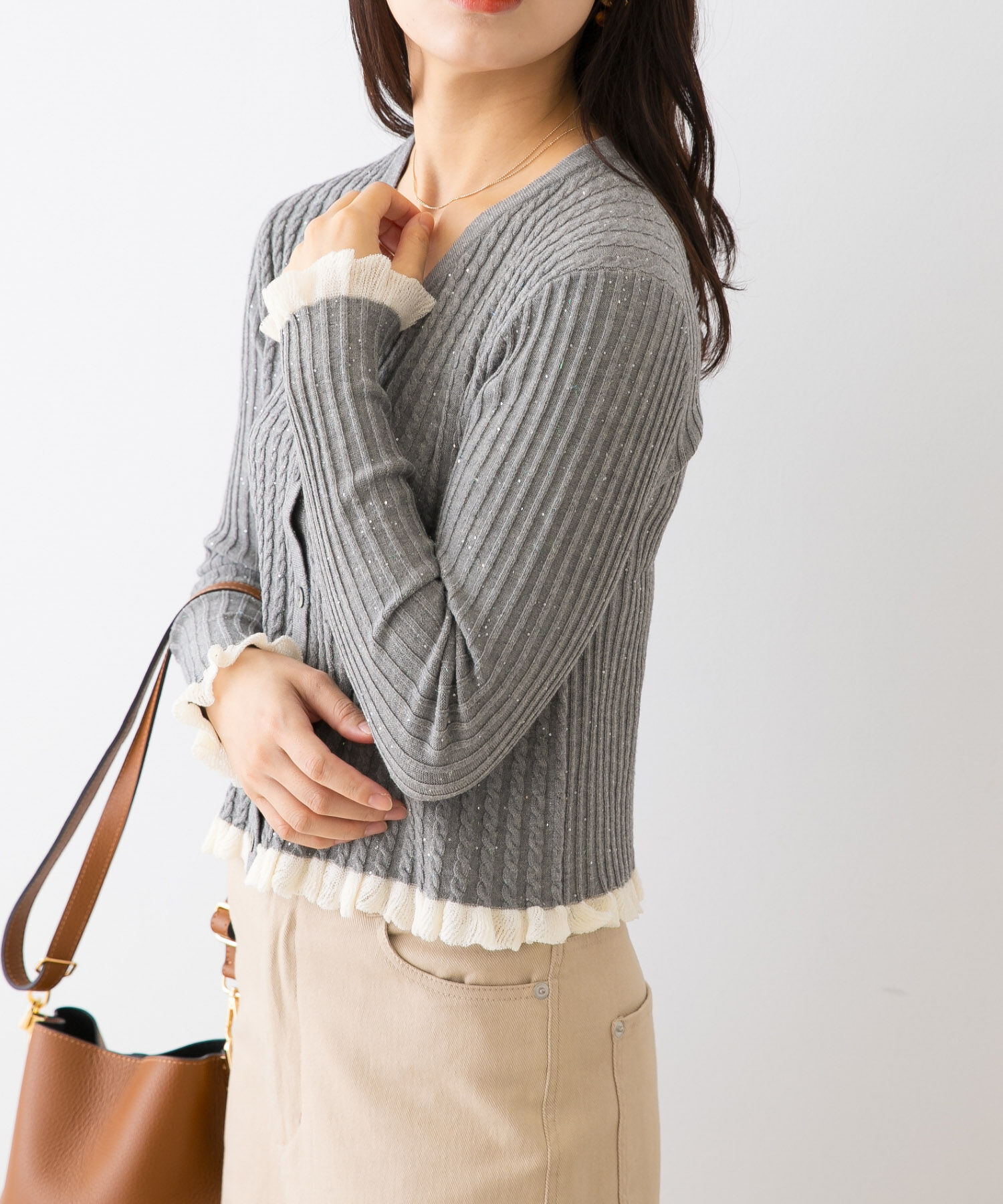 URBAN RESEARCH ROSSO「F by ROSSO　スパンコールフリルリブカーディガン」|カーディガン|