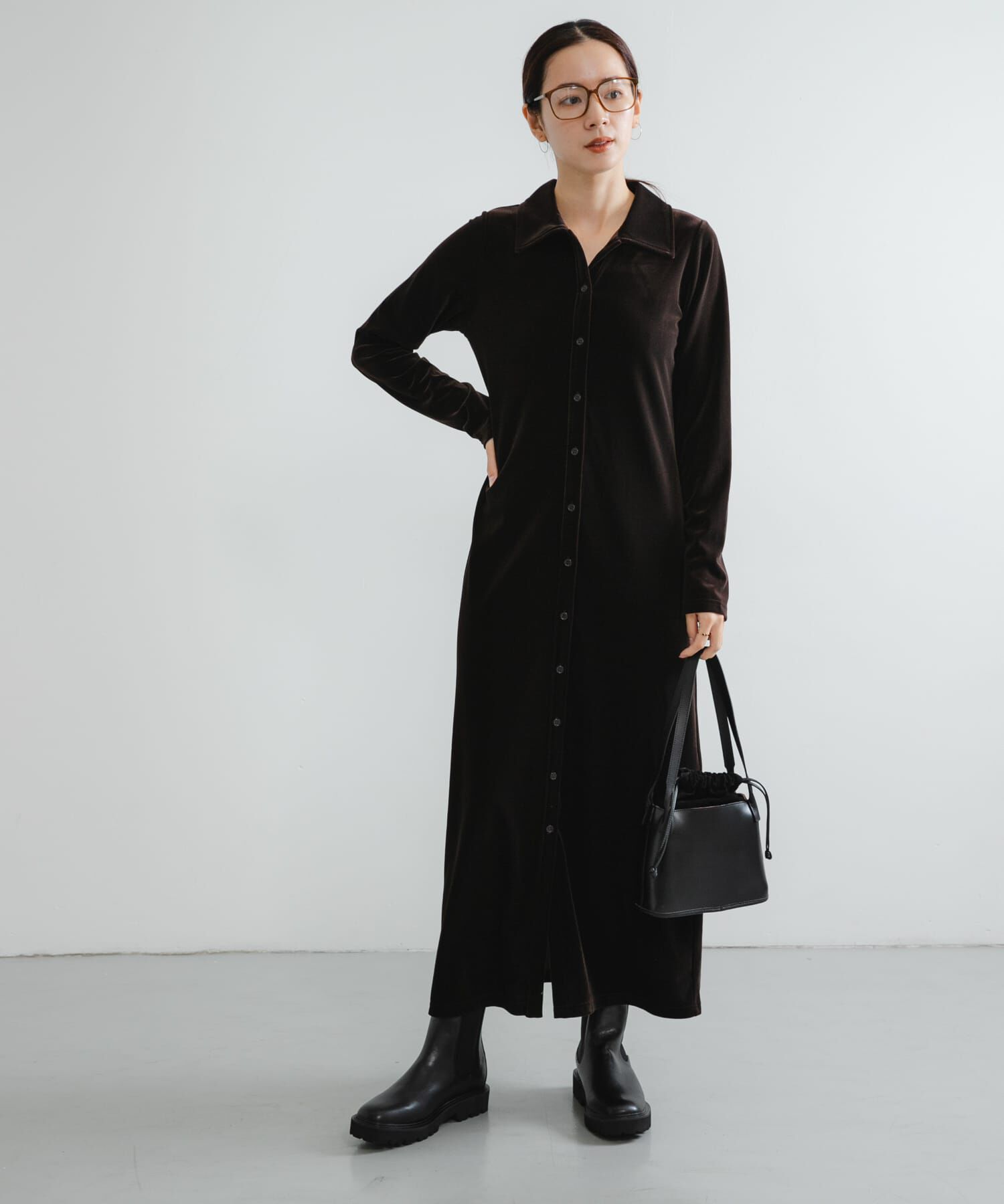 URBAN RESEARCH「ベロアシャツカラーワンピース」|ワンピース|ブラウン