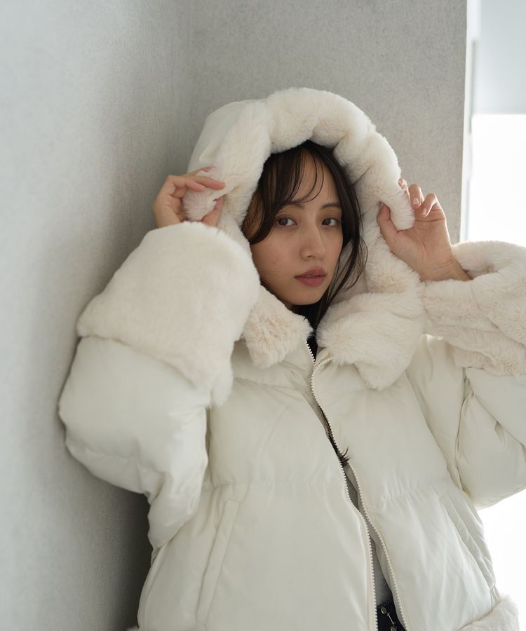 earth music&ecology「フードファー中綿ショートコート」|ブルゾン・スタジャン|White