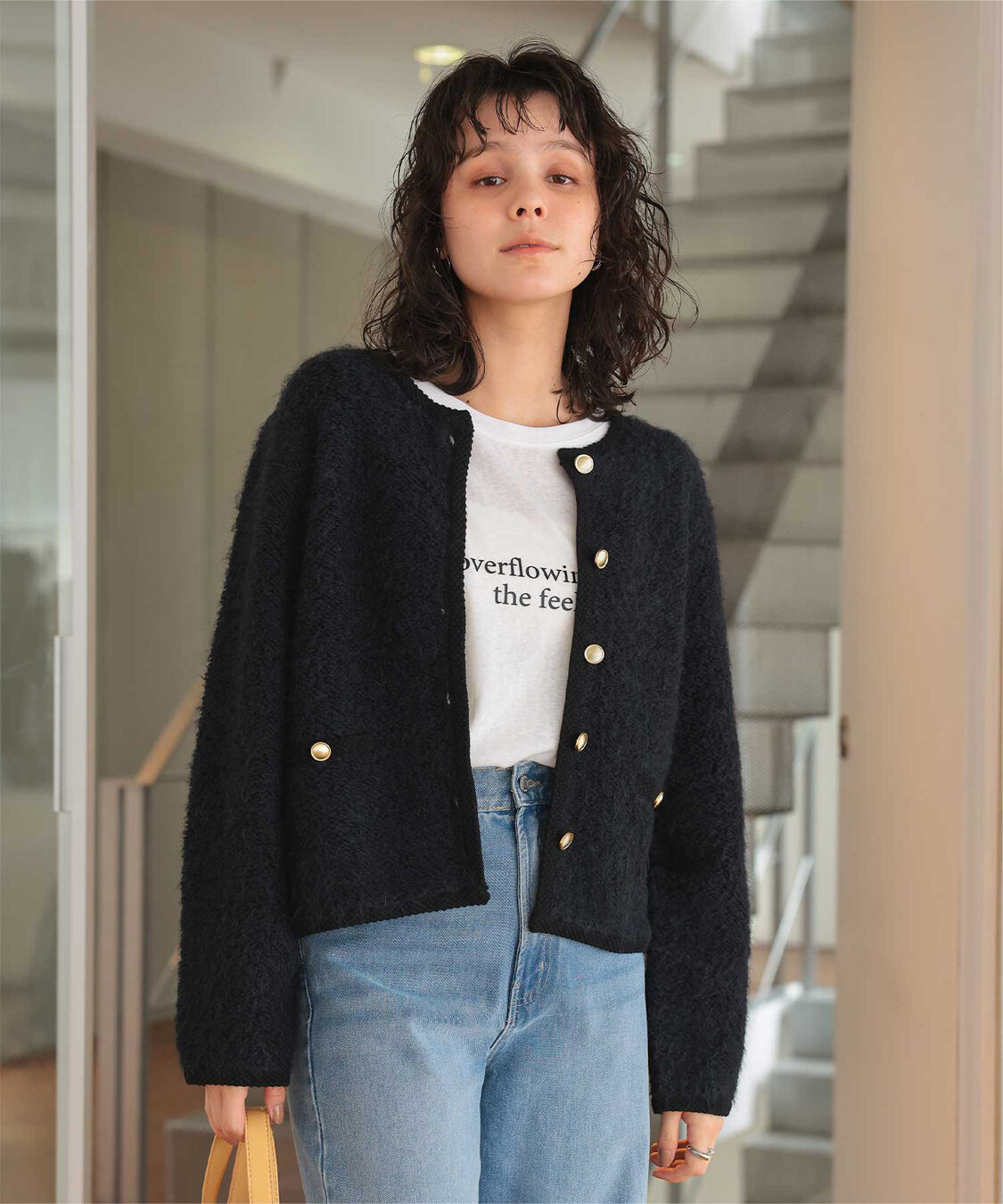 titivate「プチループゴールド釦ニットカーディガン」|ニット・セーター|