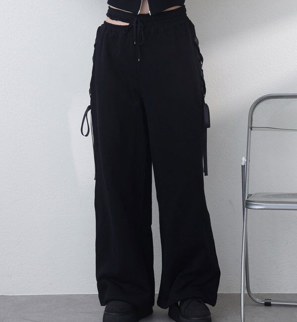  「【セットアップ可能】サイドカットレースアップスウェットパンツ」|その他|ブラック