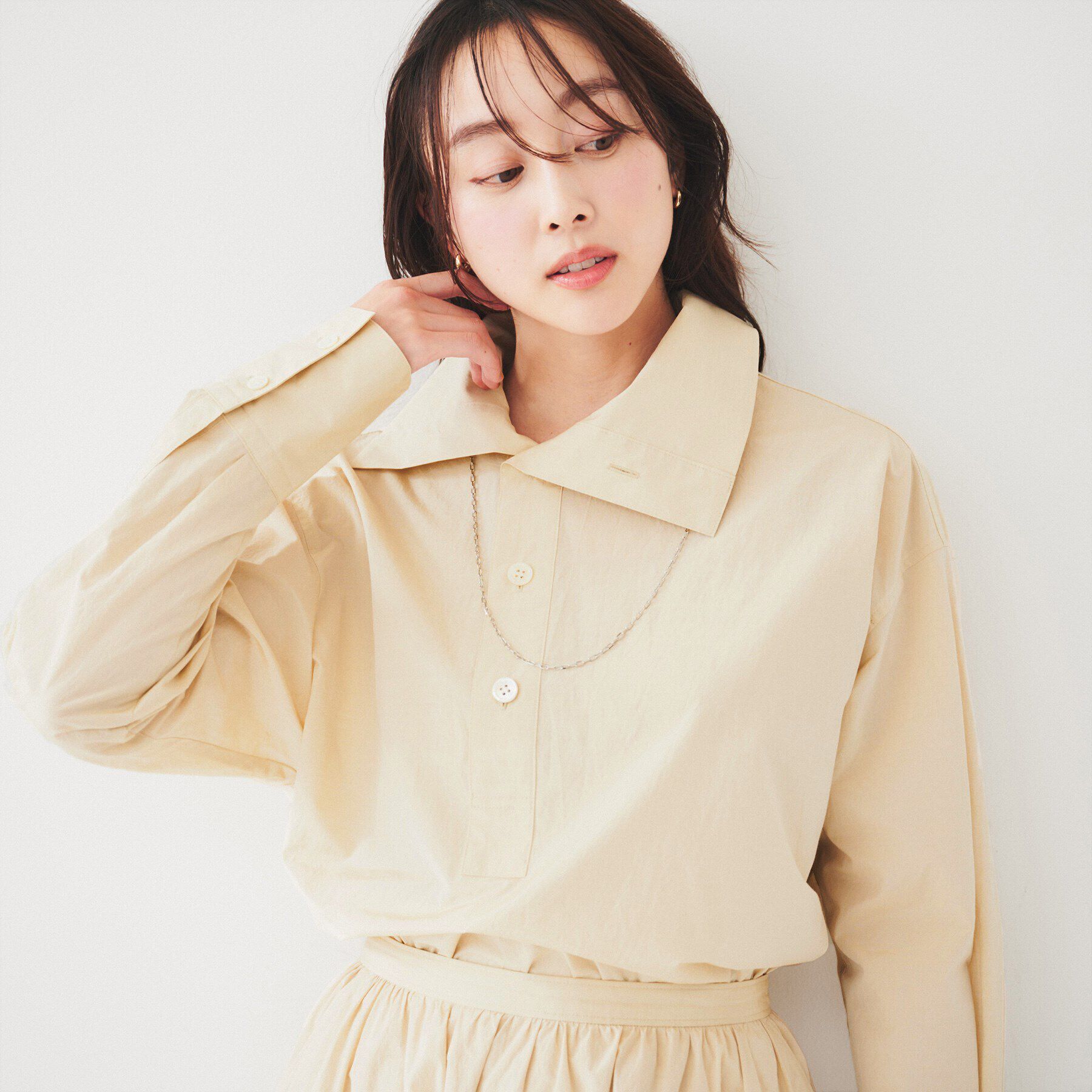 UNTITLED「【セットアップ可能/トレンド】ライトコットン プルオーバーシャツ」|シャツ・ブラウス|