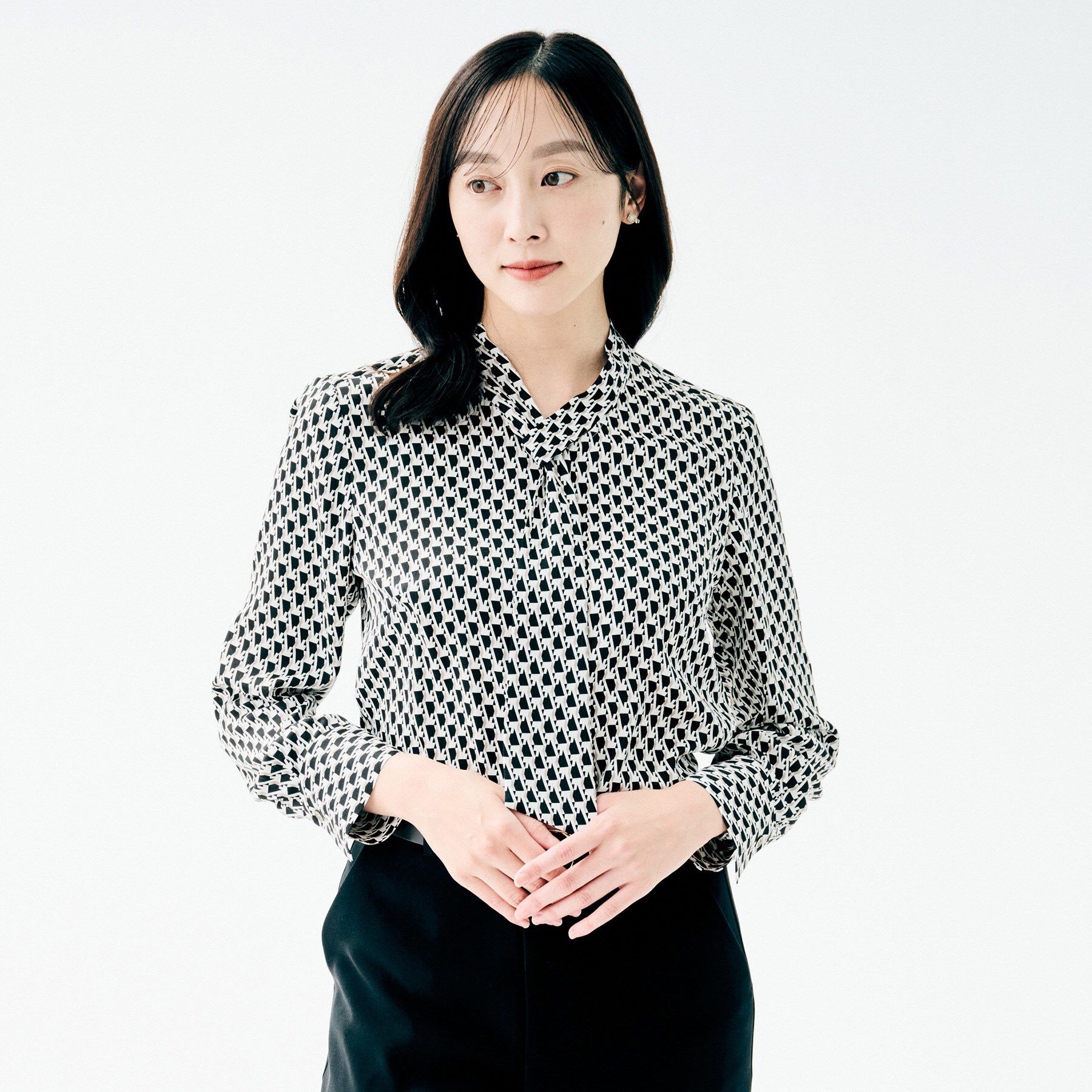 UNTITLED「【お仕事着/フォーマル/セレモニー】ボウタイブラウス」|シャツ・ブラウス|