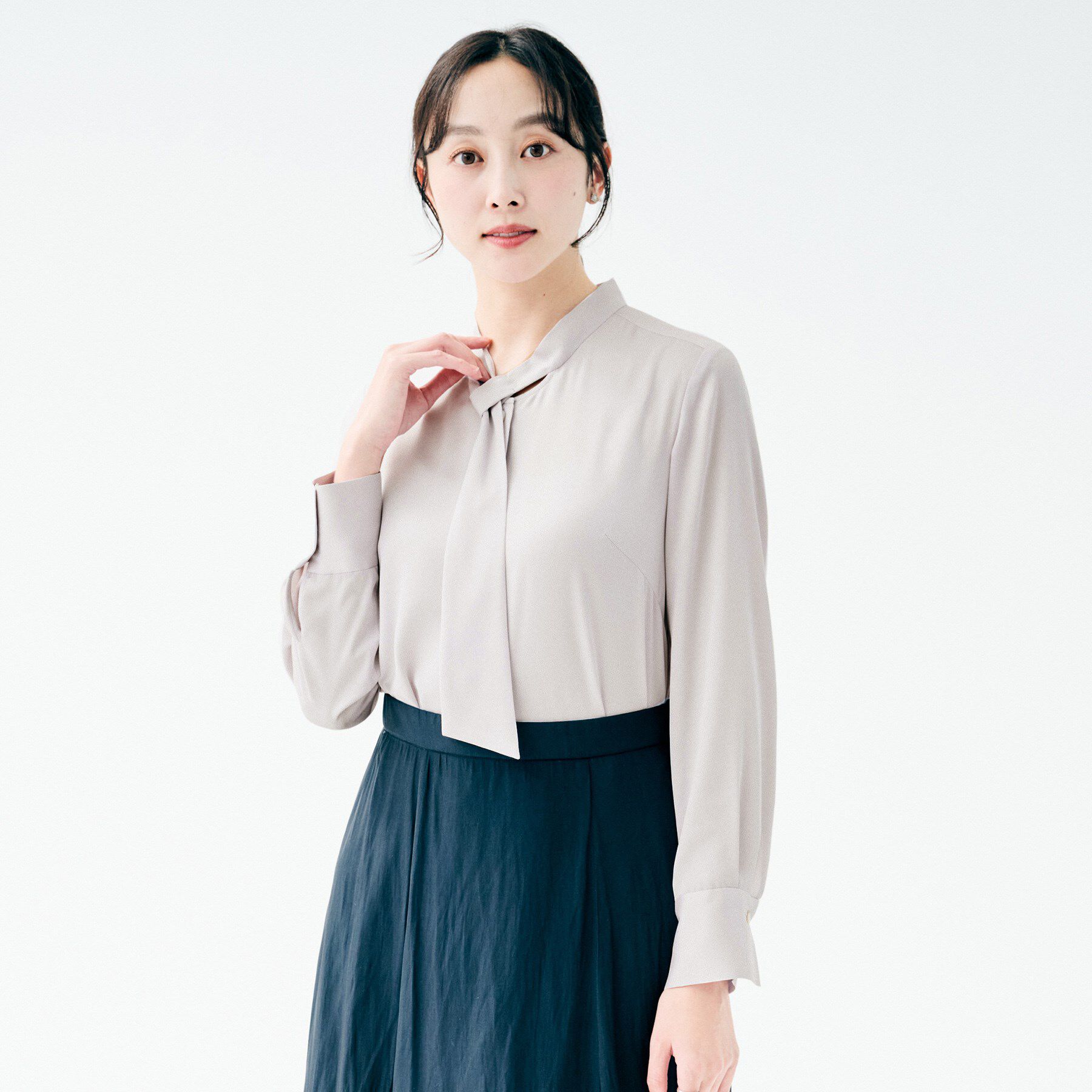 UNTITLED「【お仕事着/フォーマル/セレモニー】ボウタイブラウス」|シャツ・ブラウス|