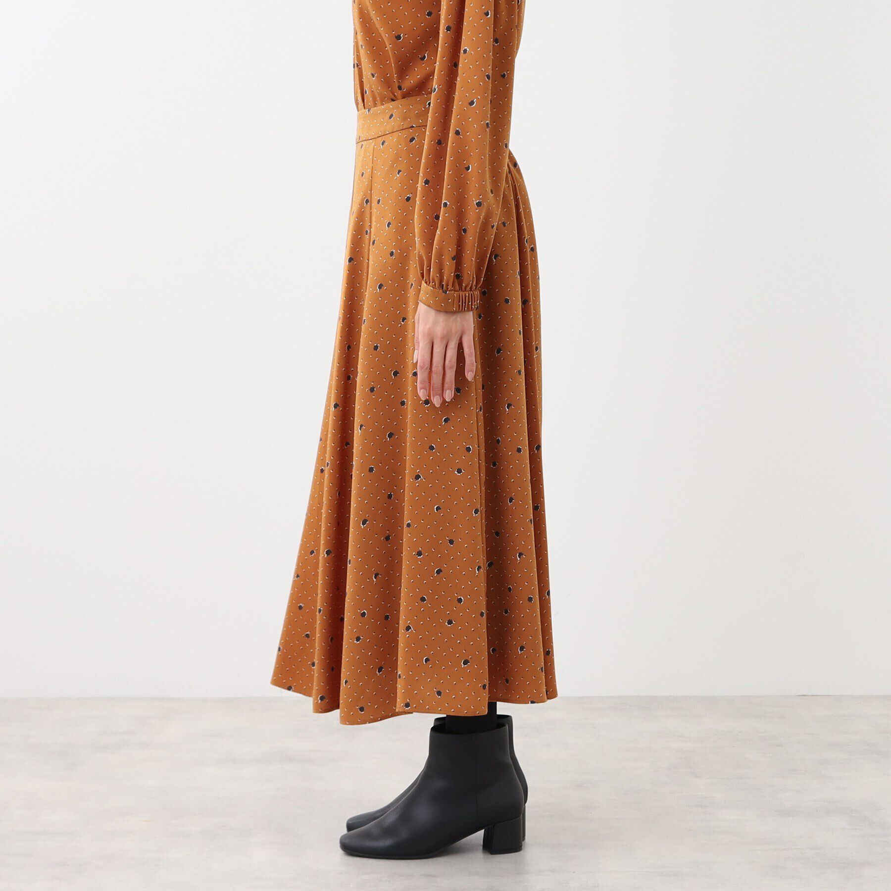 Reflect「【マシンウォッシュ可／セットアップ可】マーブルドットスカート」|スカート|