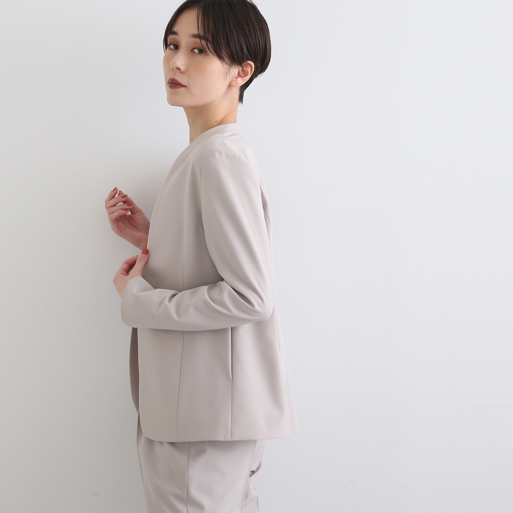 INDIVI「【洗える/UVケア/エコ/日本製】ストレッチノーカラージャケット」|スーツ|