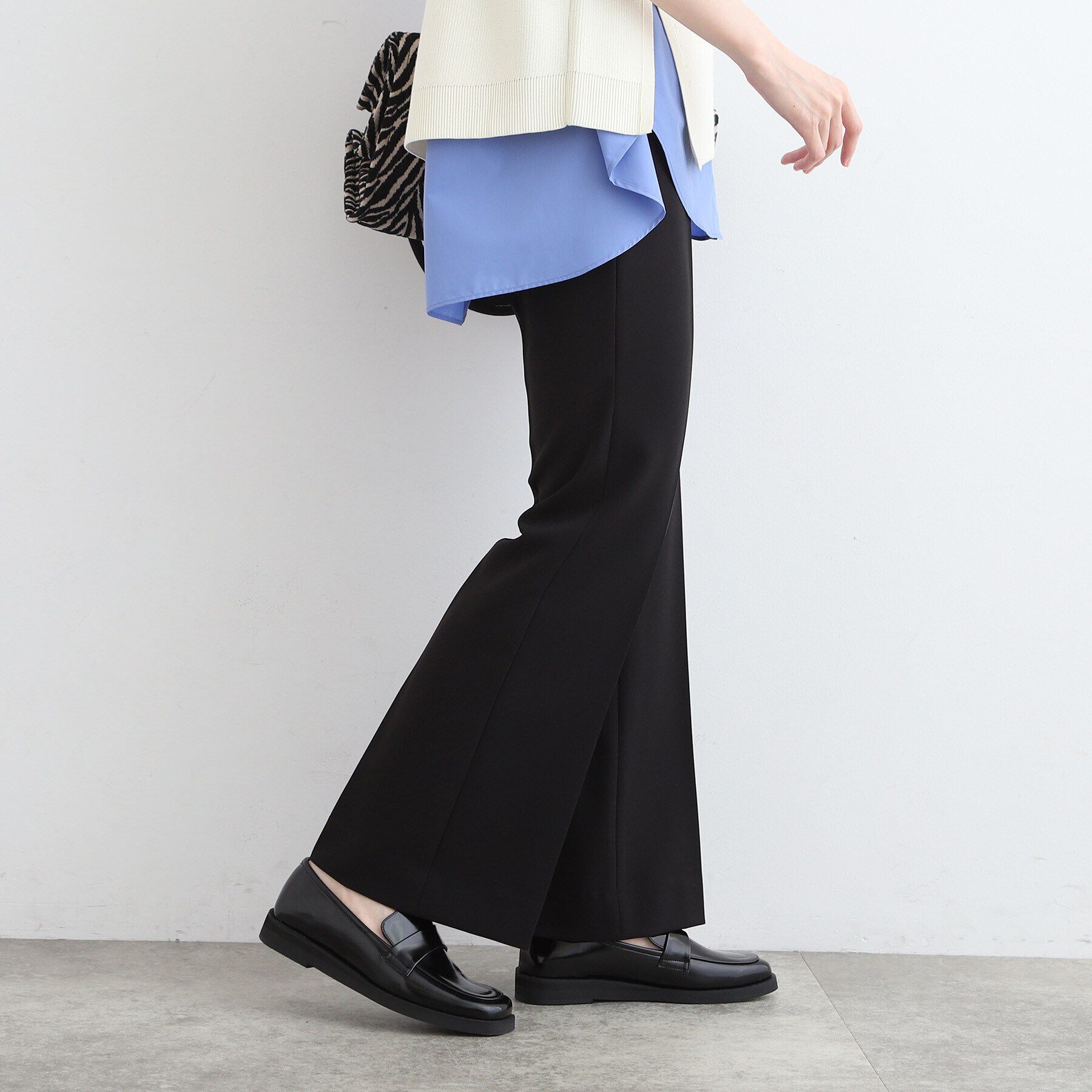 INDIVI「【新作！褒められパンツ／洗える／高ストレッチ】セミフレアパンツ」|その他|