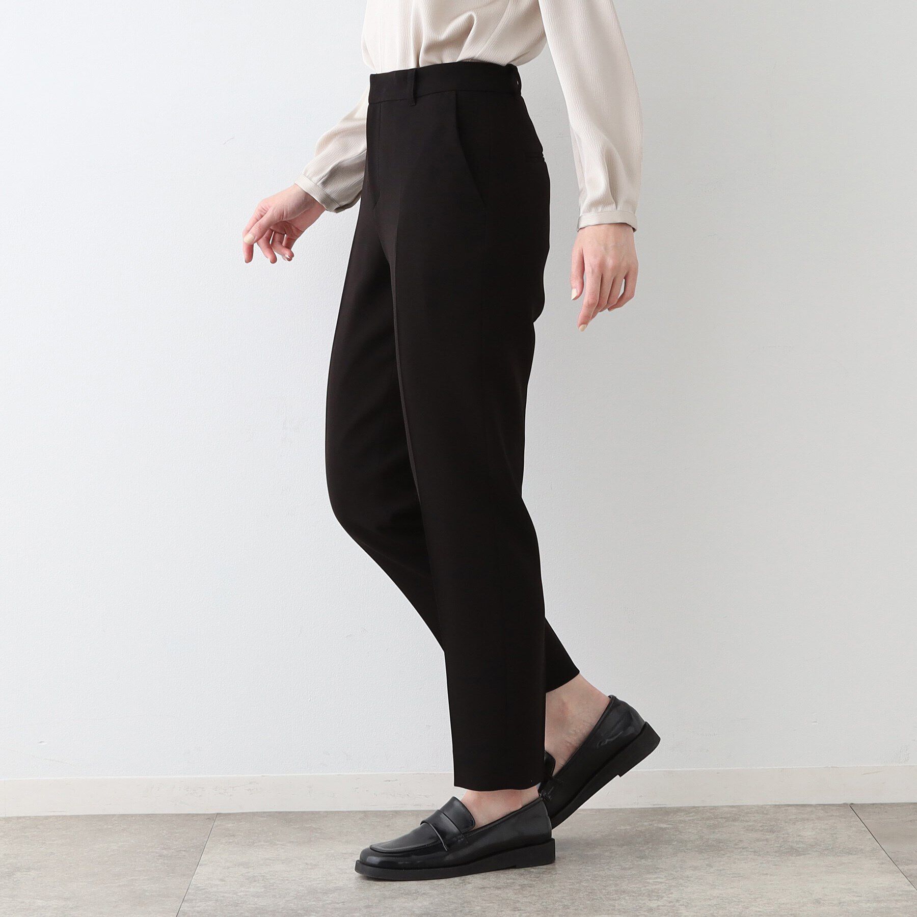 INDIVI「【日本製／トリアセテート混】テーパードパンツ」|スーツ|