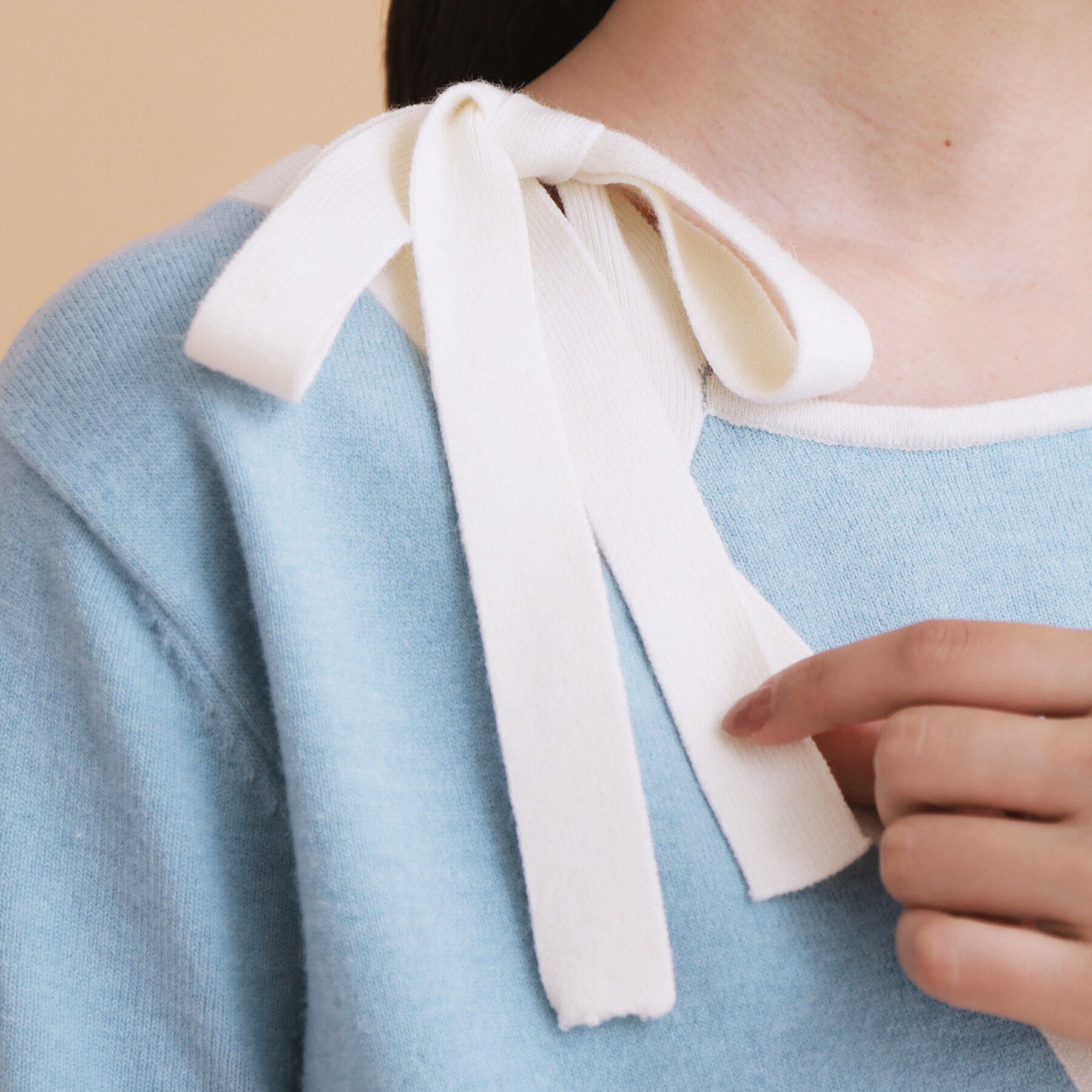 index「アシメリボンカシュクールニット【洗濯機洗い可】」|ニット・セーター|