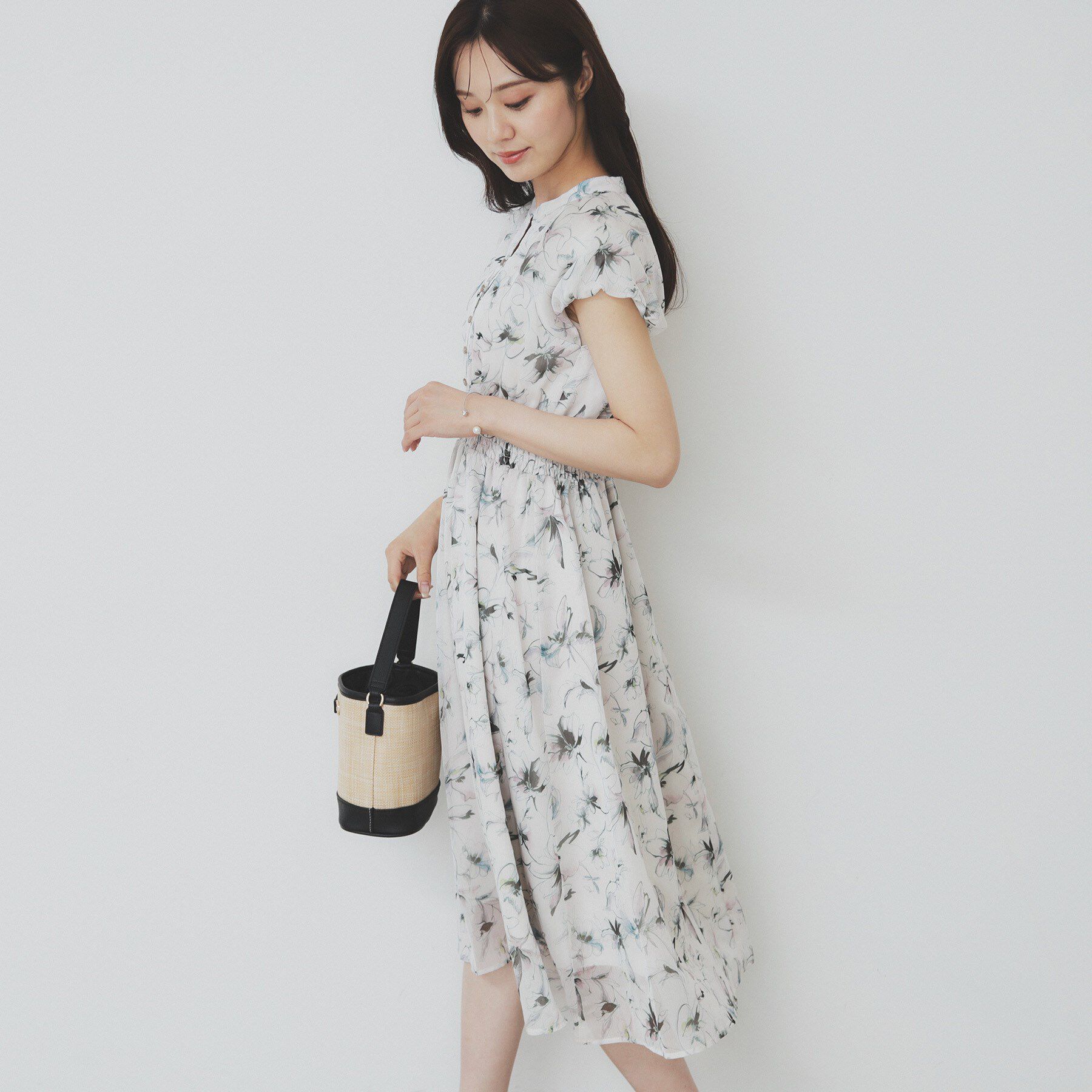 index「シアーフラワーワンピース【洗濯機洗い可】」|ワンピース|