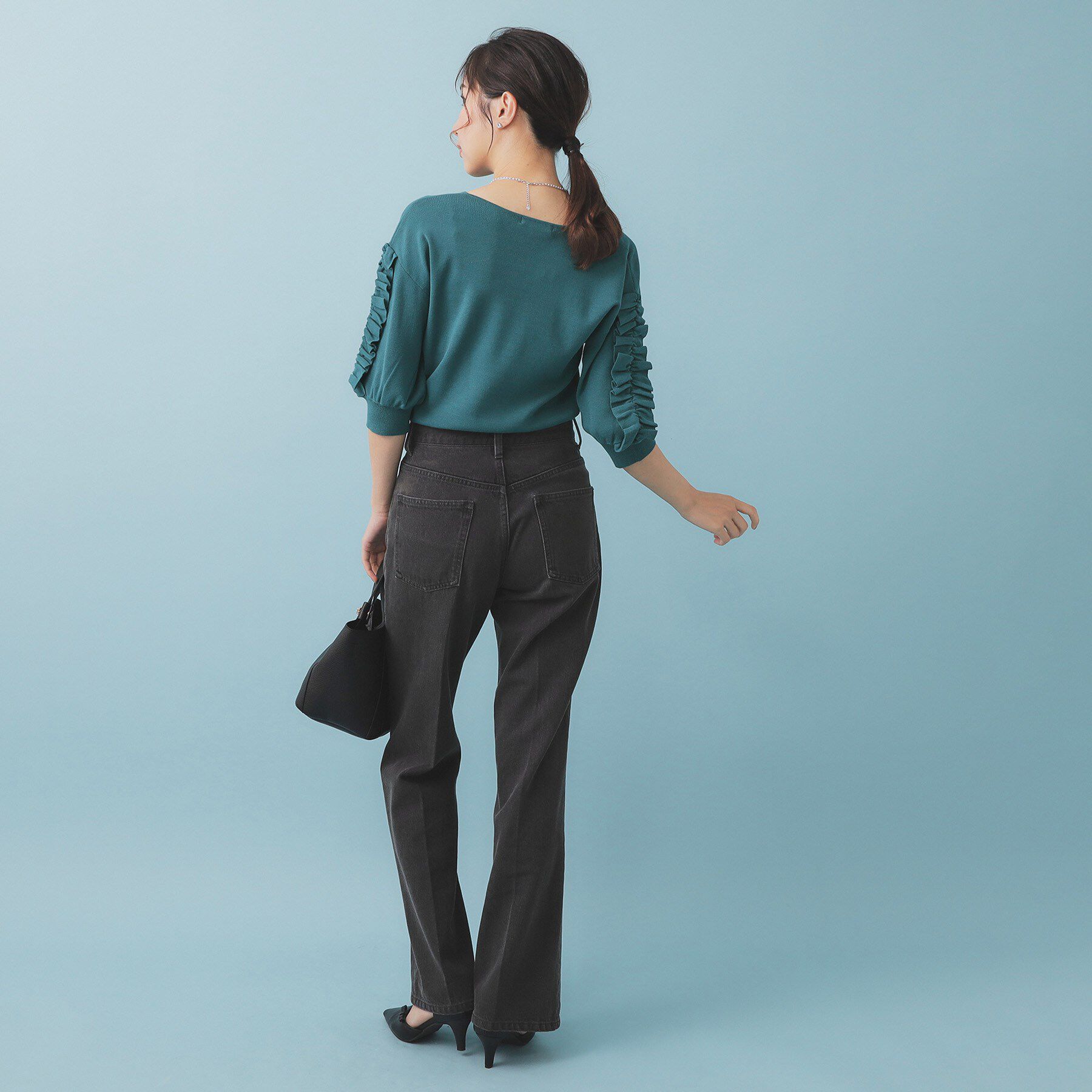 index「ラップフリルVネックニット【洗濯機洗い可/接触冷感/UVケア】」|ニット・セーター|