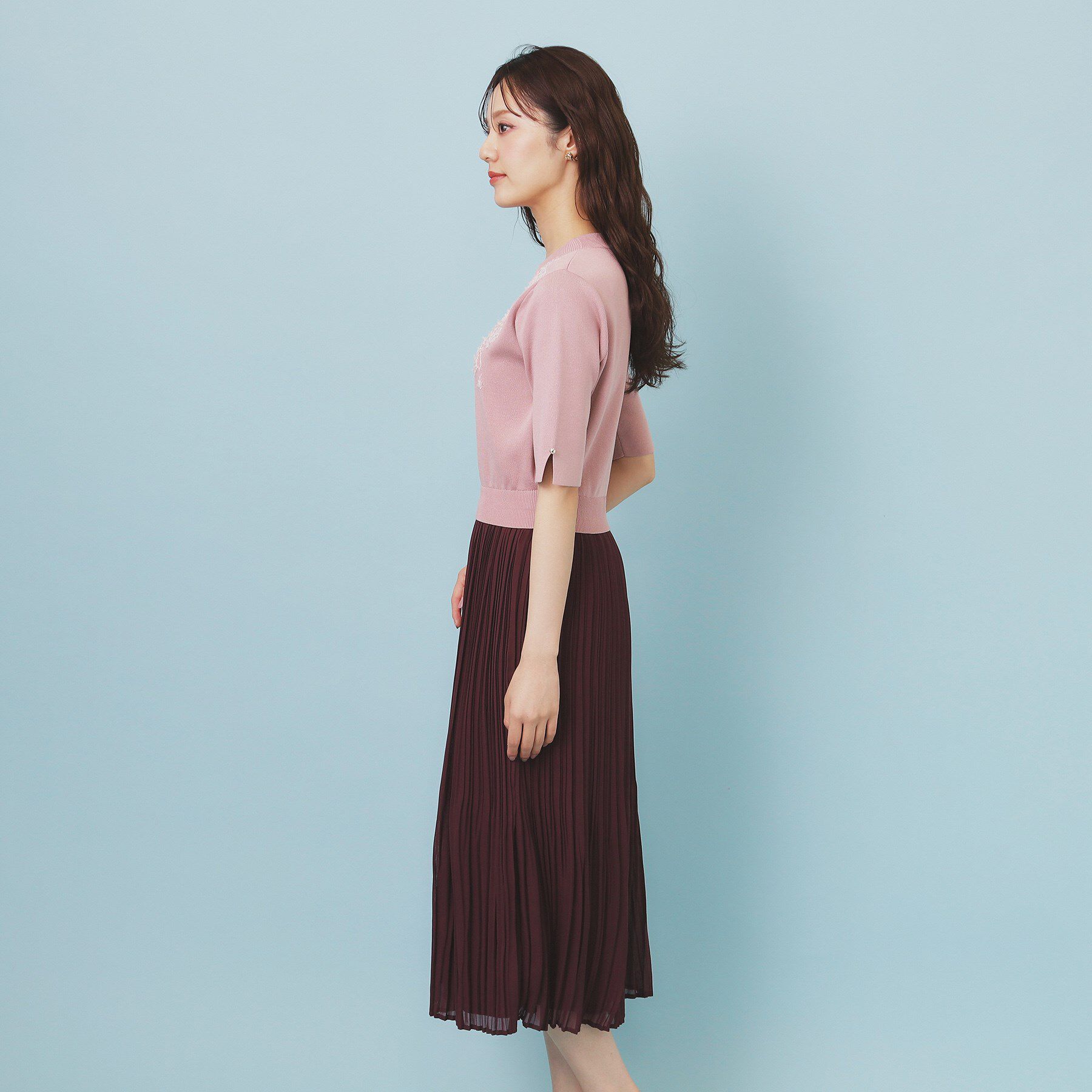 index「刺繍デザインドッキングプリーツワンピース【洗濯機OK】」|ワンピース|