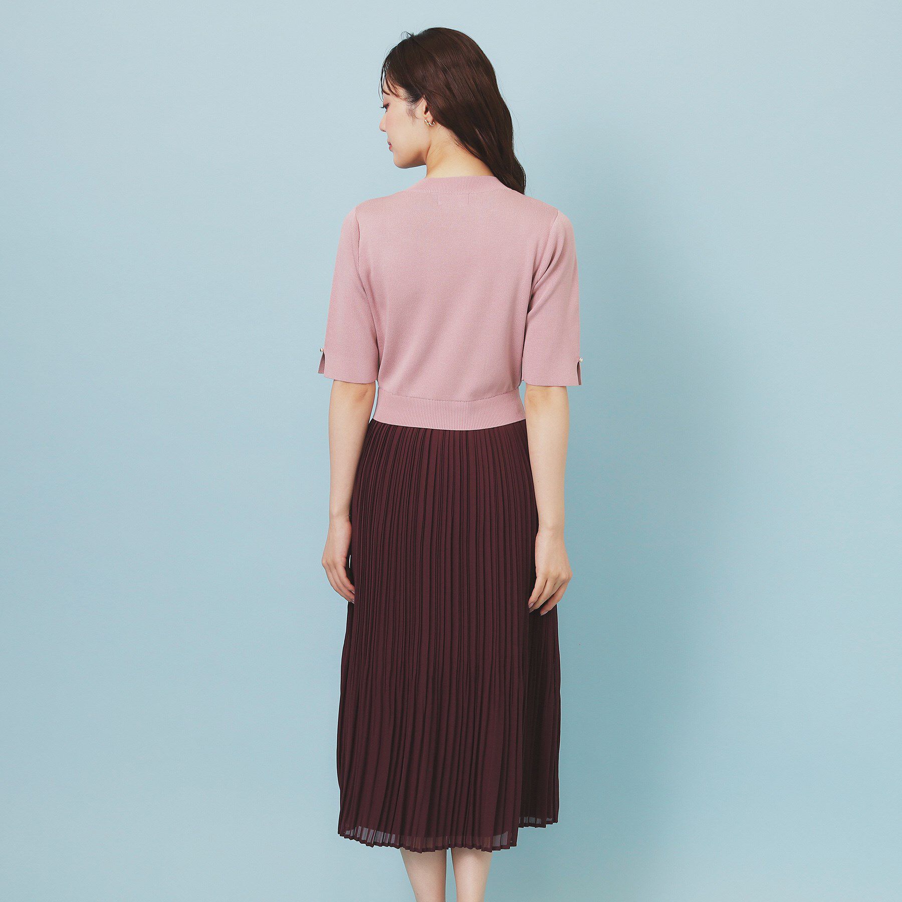 index「刺繍デザインドッキングプリーツワンピース【洗濯機OK】」|ワンピース|