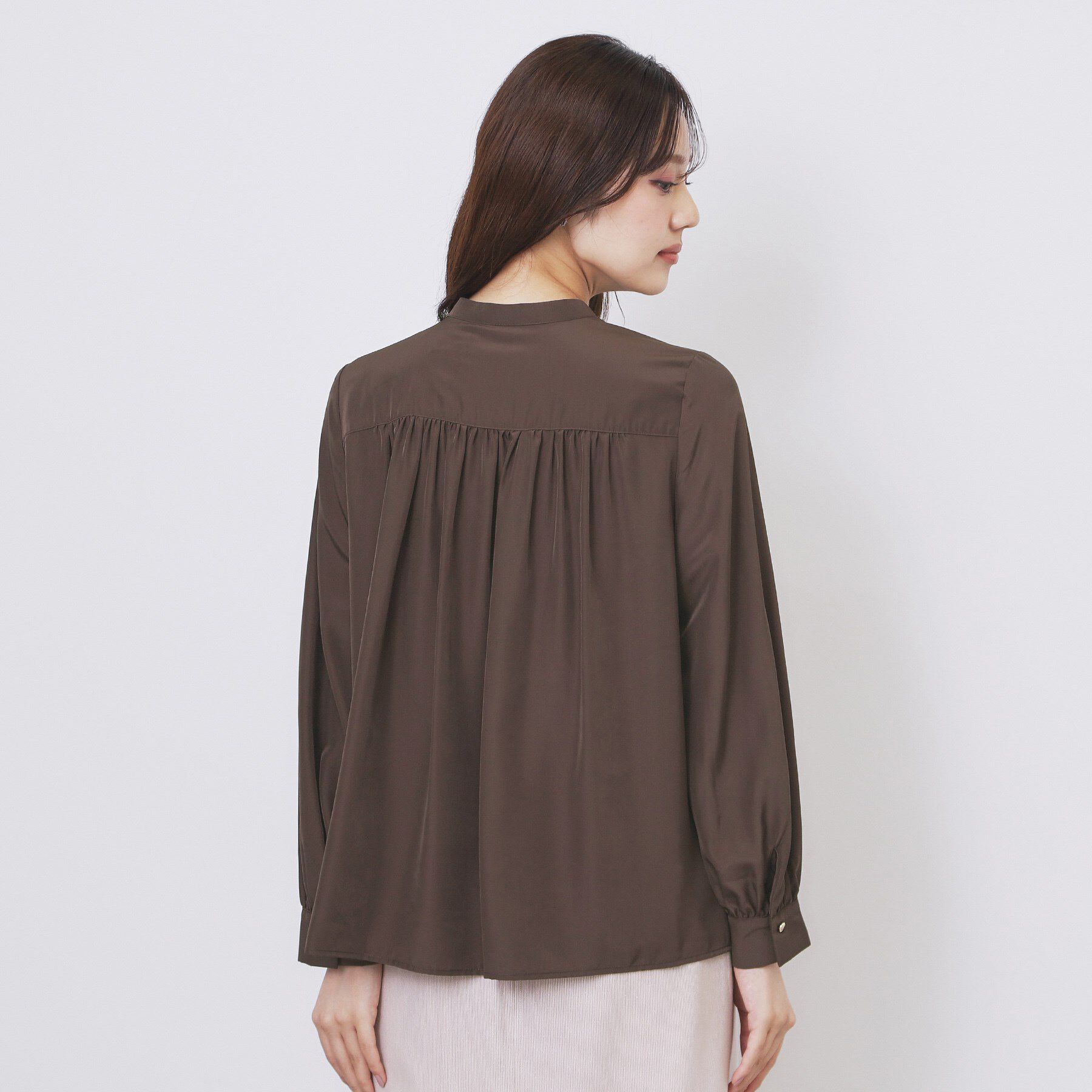 index「サテンバンドカラーブラウス【洗濯機OK/イージーアイロン】」|シャツ・ブラウス|