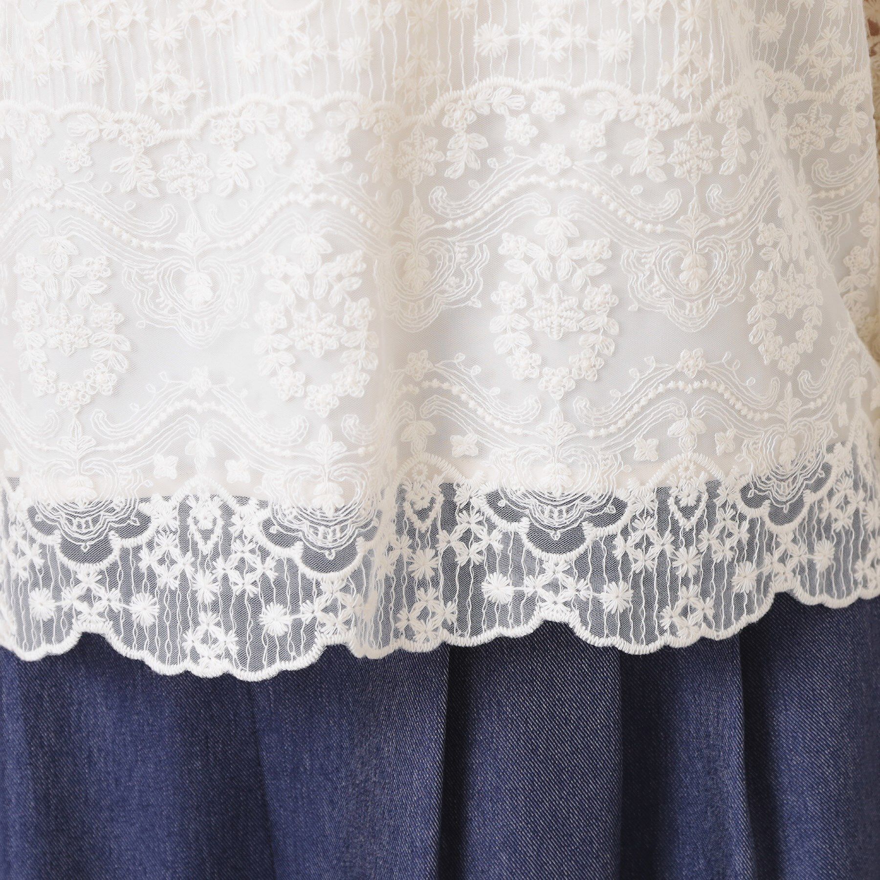 Couture broach「【一枚で着映える・華やか・通勤】エンブロチュール キャンディーズブラウス」|シャツ・ブラウス|