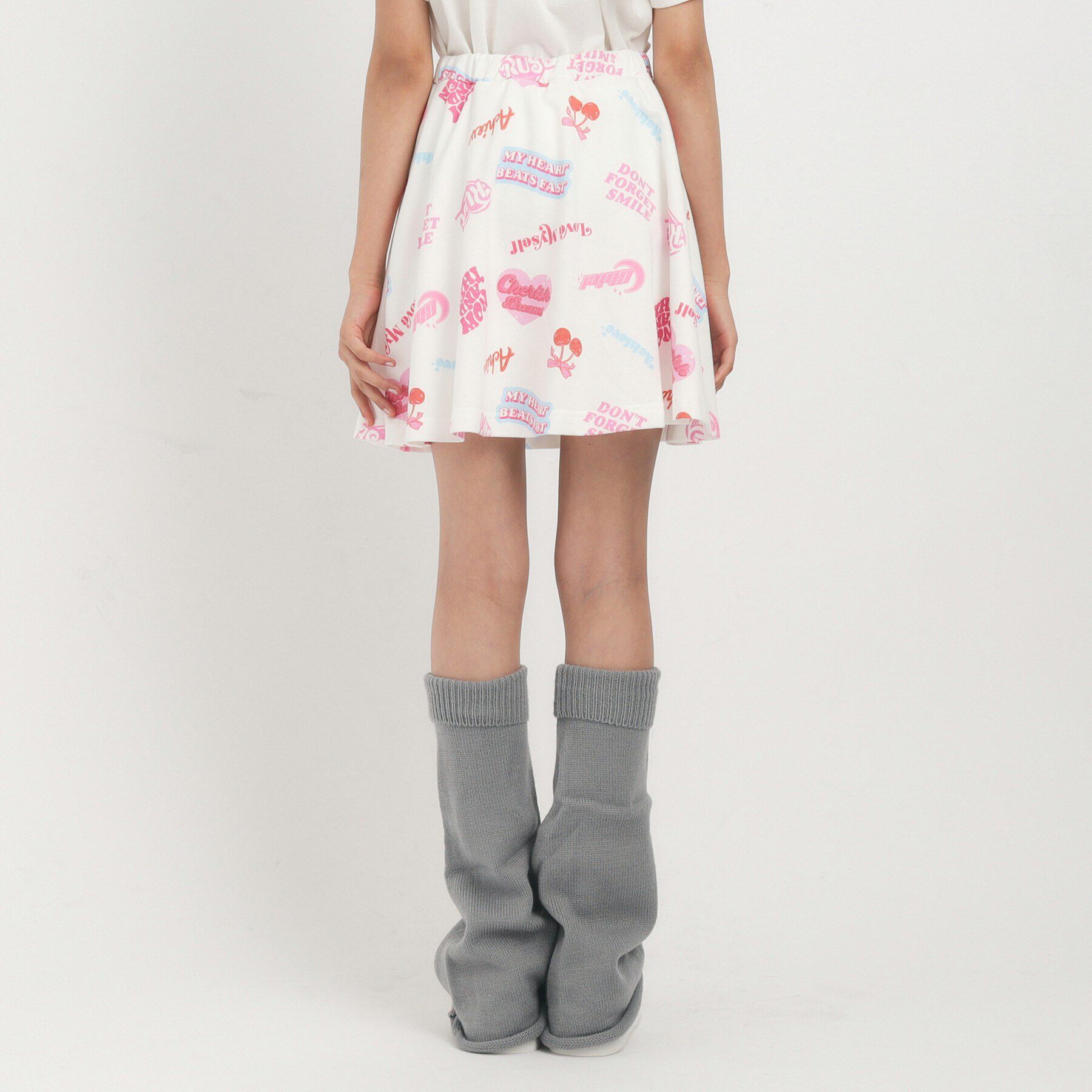 PINK-latte「【るーつくコラボ/ニコラ9月号掲載】総柄プリントフレアスカート」|スカート|