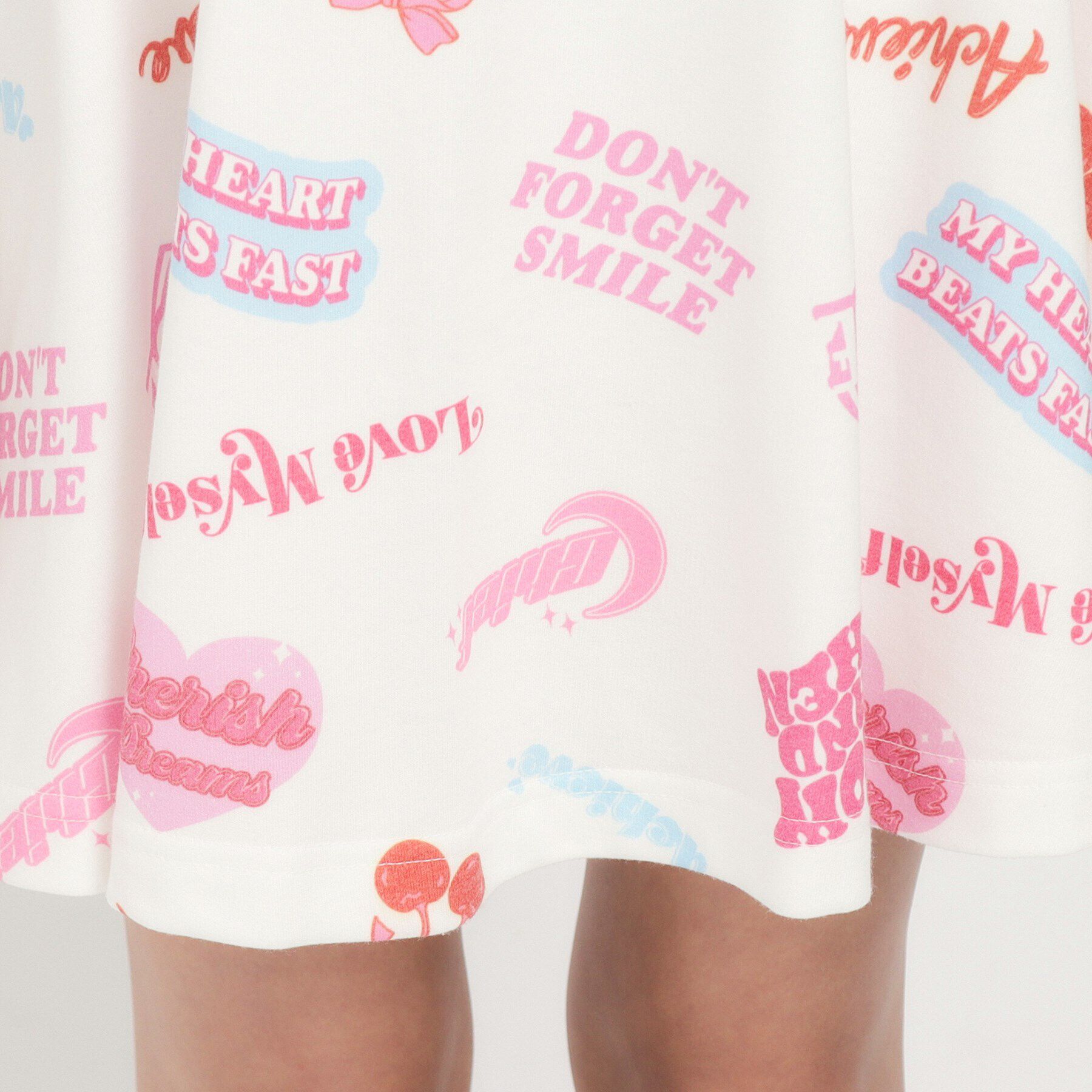 PINK-latte「【るーつくコラボ/ニコラ9月号掲載】総柄プリントフレアスカート」|スカート|