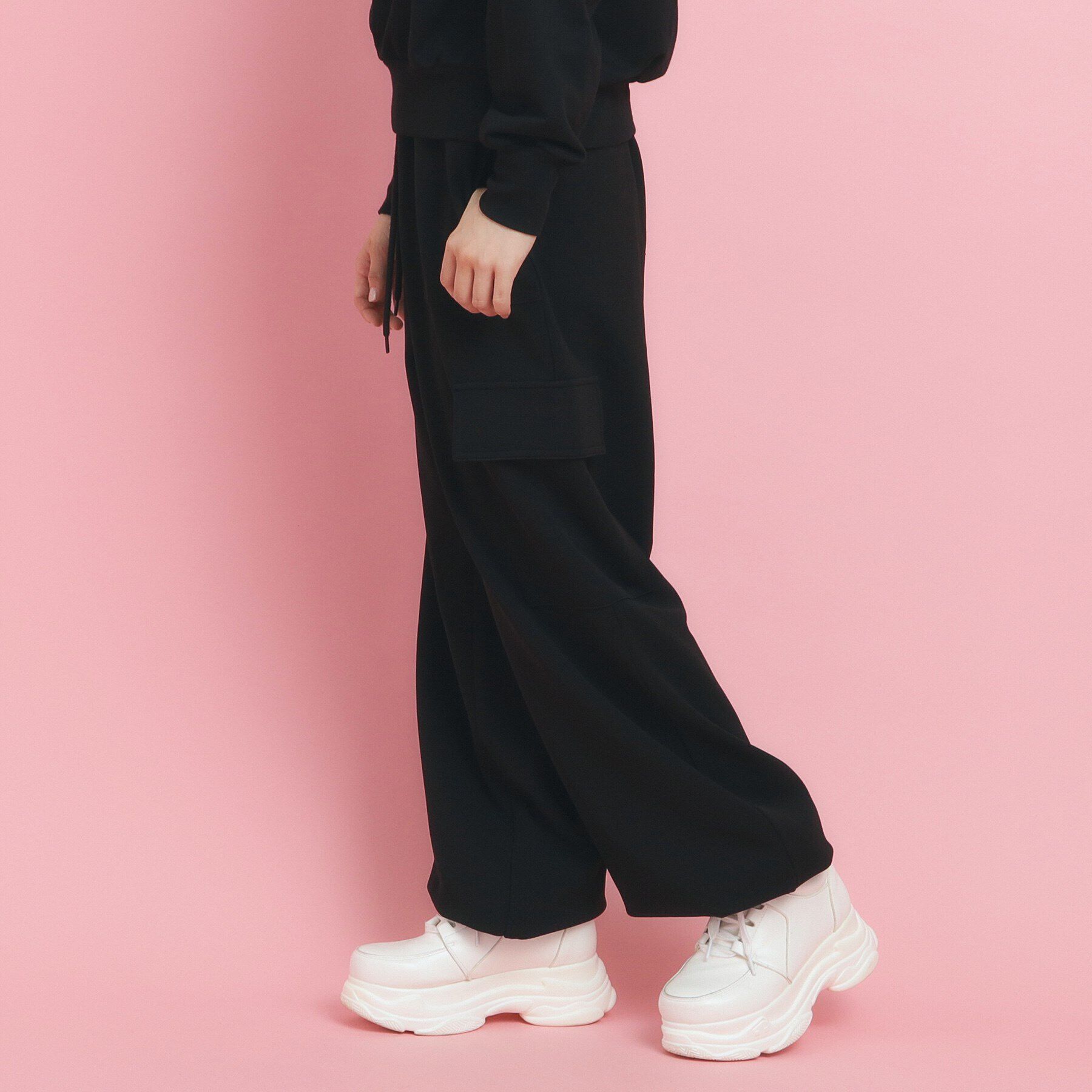 PINK-latte「【きれい見えシルエット】とろみカーゴパンツ」|その他|