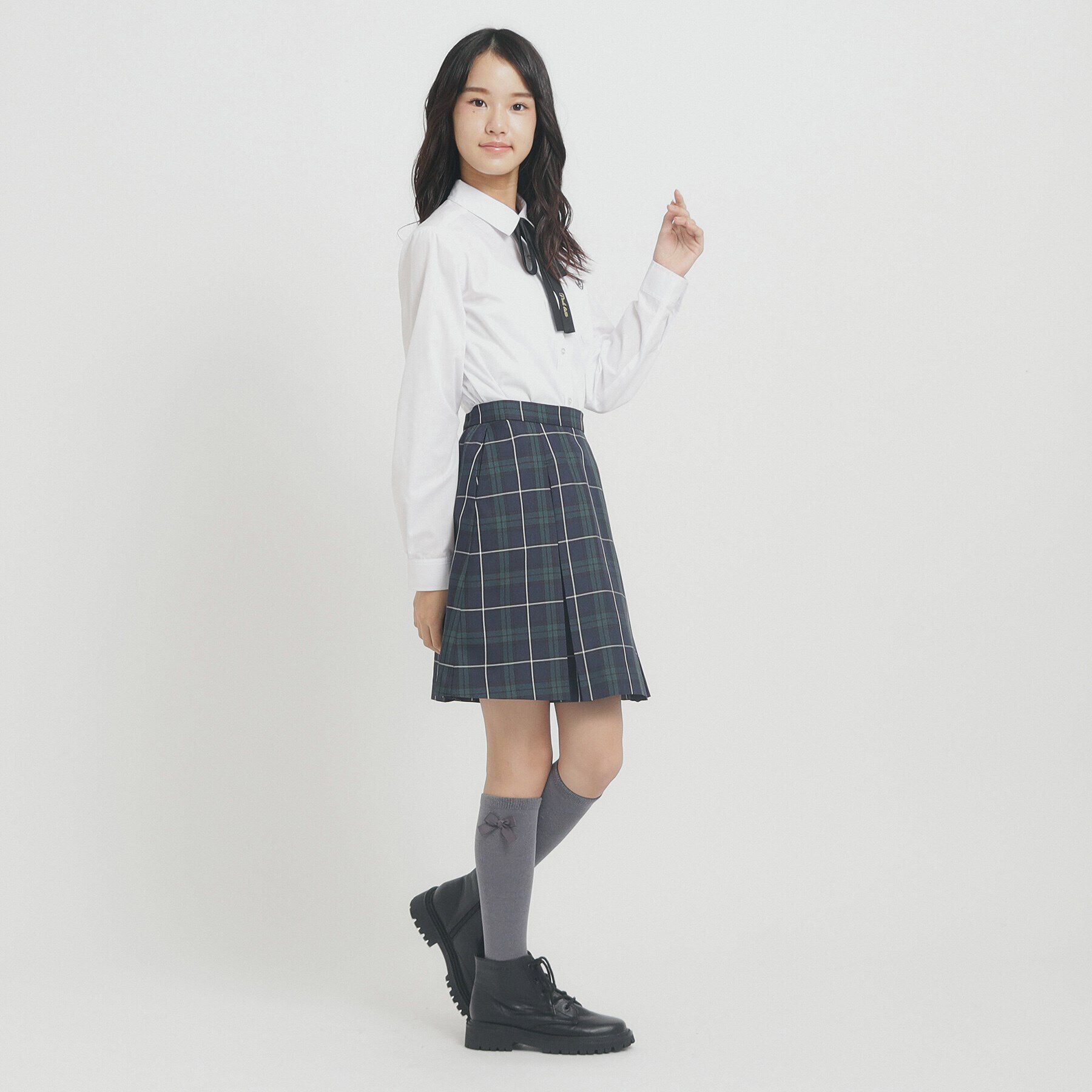 PINK-latte「【オケージョン・フォーマル】ベーシック ワンポイント刺繍シャツ」|シャツ・ブラウス|