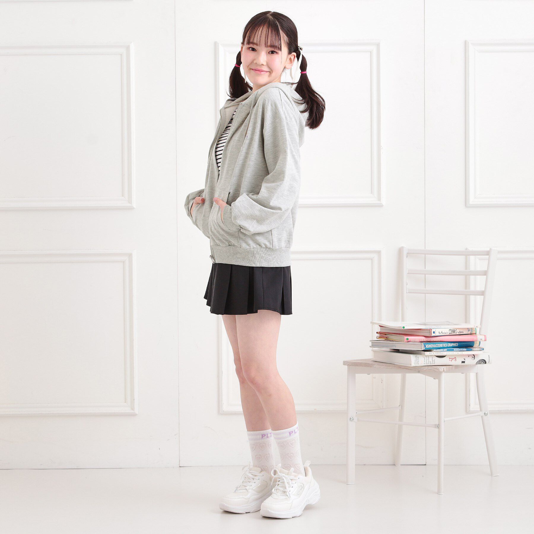 PINK-latte「ミニ裏クマ刺繍ジップパーカ」|パーカー|