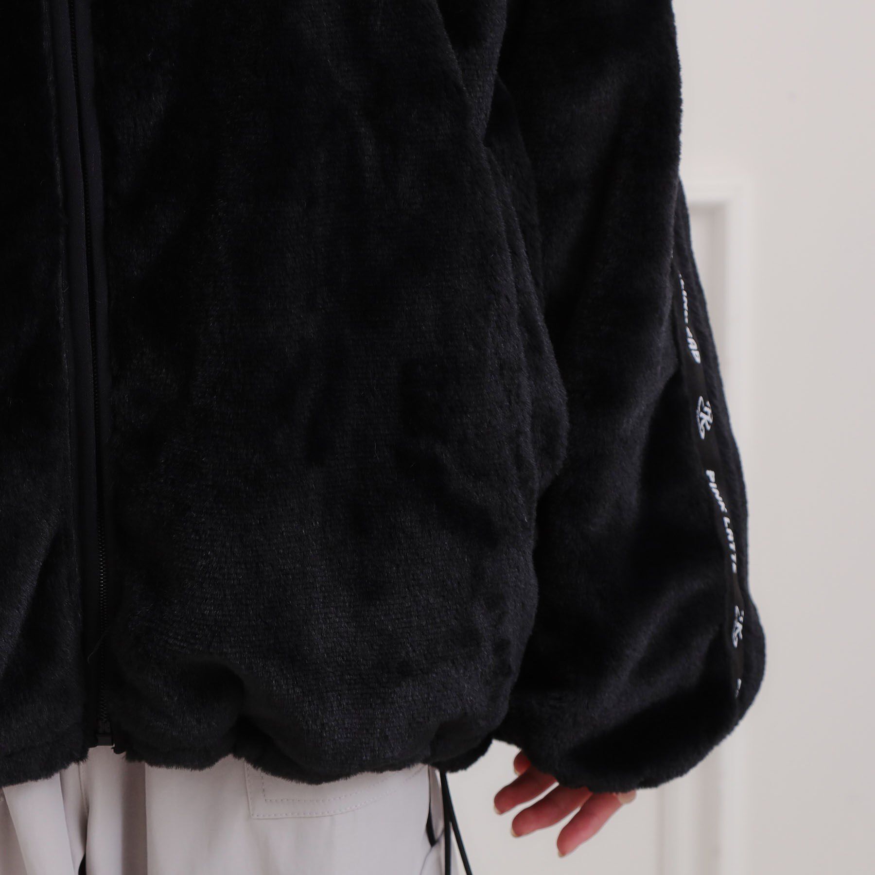 PINK-latte「フェイクファーリブハイネックブルゾン」|ブルゾン・スタジャン|